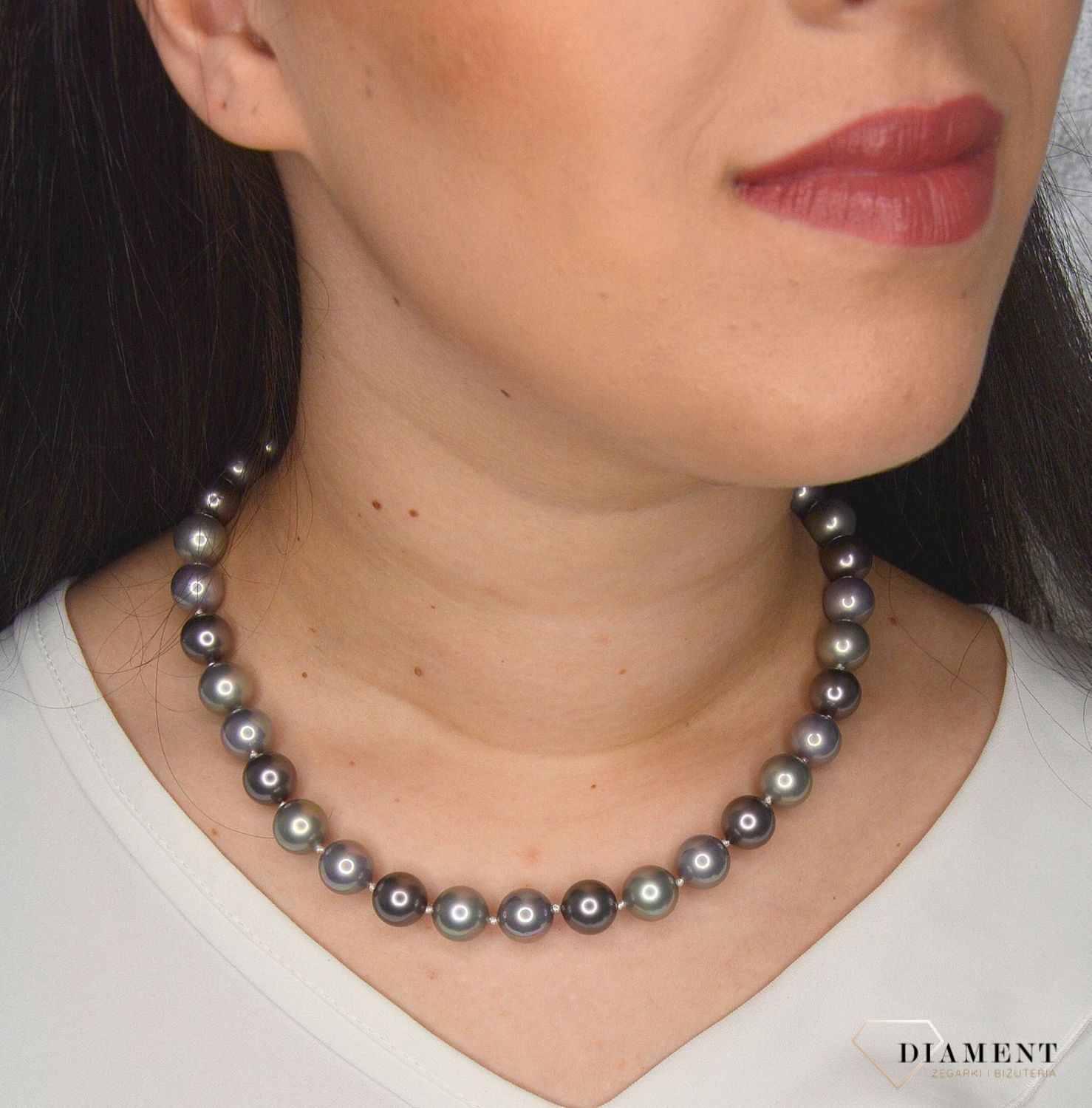 Naszyjnik z perłopławami w szarej, ciemnej kolorystyce DIA-NSZ-2378-925.jpg