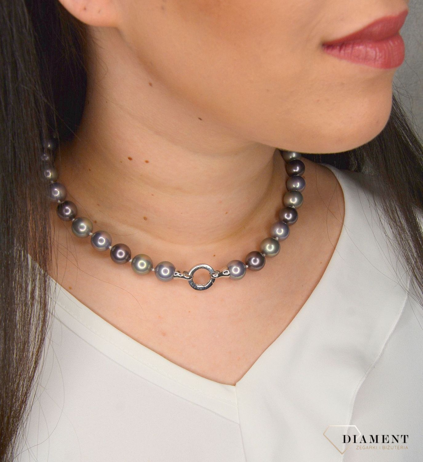 Naszyjnik z perłopławami w szarej, ciemnej kolorystyce DIA-NSZ-2378-925.jpg