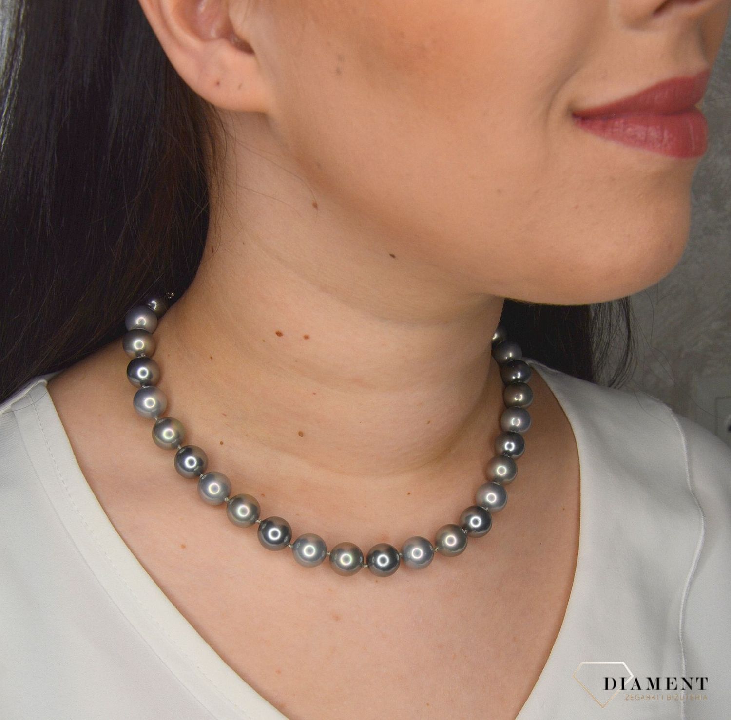 Naszyjnik z perłopławami w kolorze szarym DIA-NSZ-2379-925.jpg