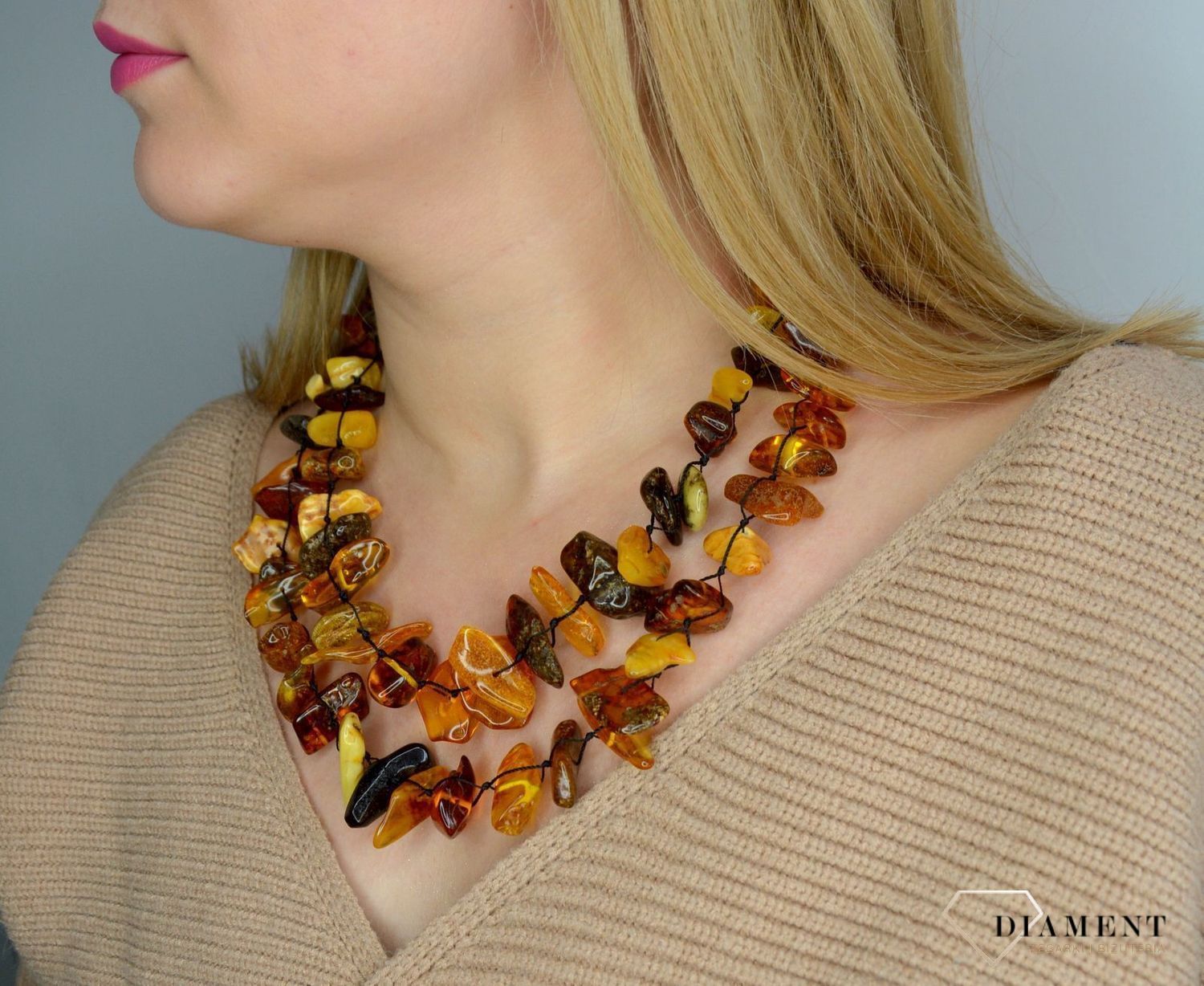 Naszyjnik z bursztynem w różnych barwach DIA-NSZ-2481-bursztyn.jpg