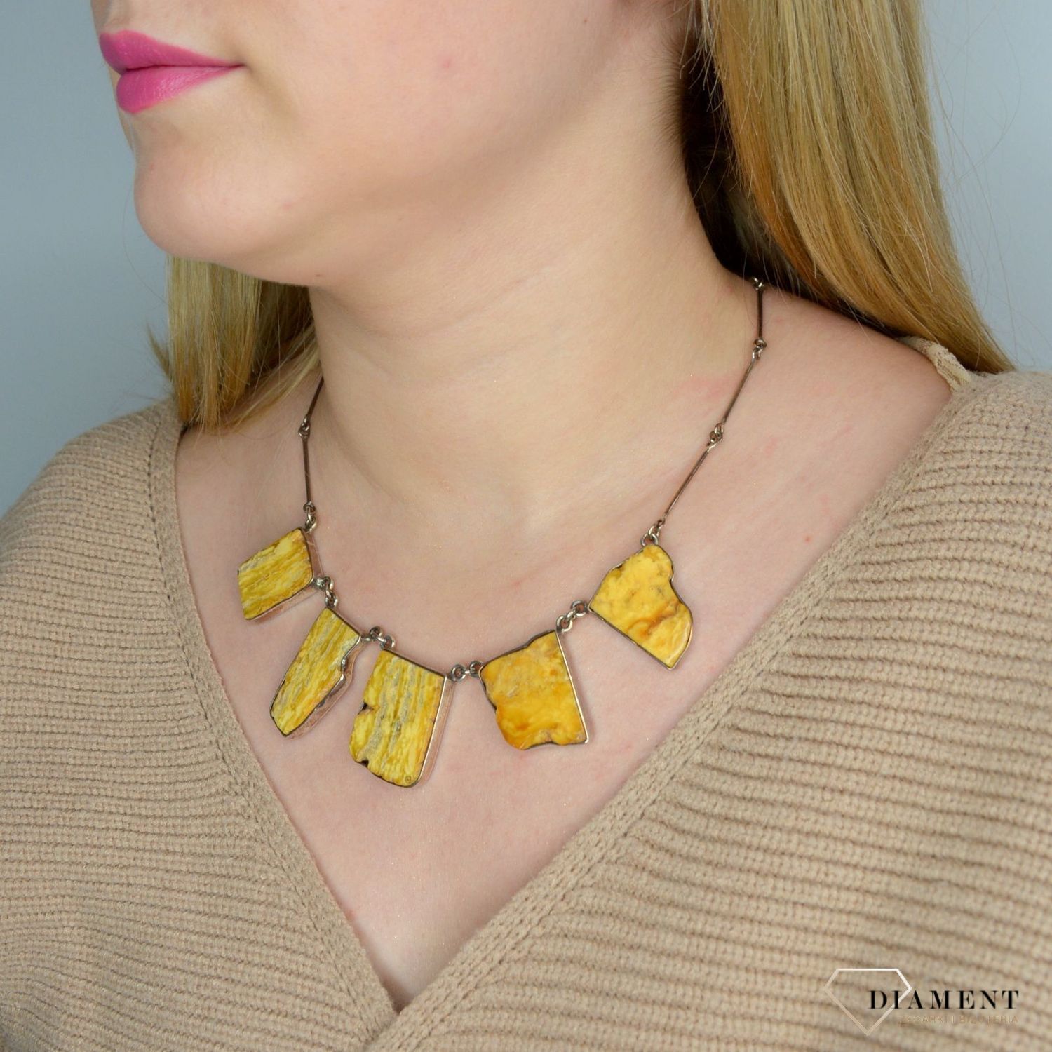 Naszyjnik srebrny z bursztynem w kolorze kremowym DIA-NSZ-2484-bursztyn.jpg