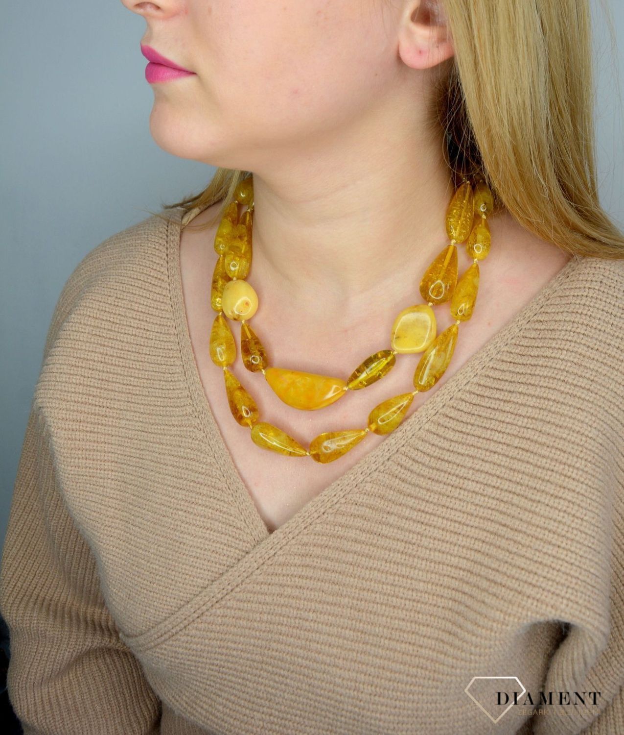 Długi naszyjnik z bursztynem w kolorze mlecznym DIA-NSZ-2489-bursztyn.jpg