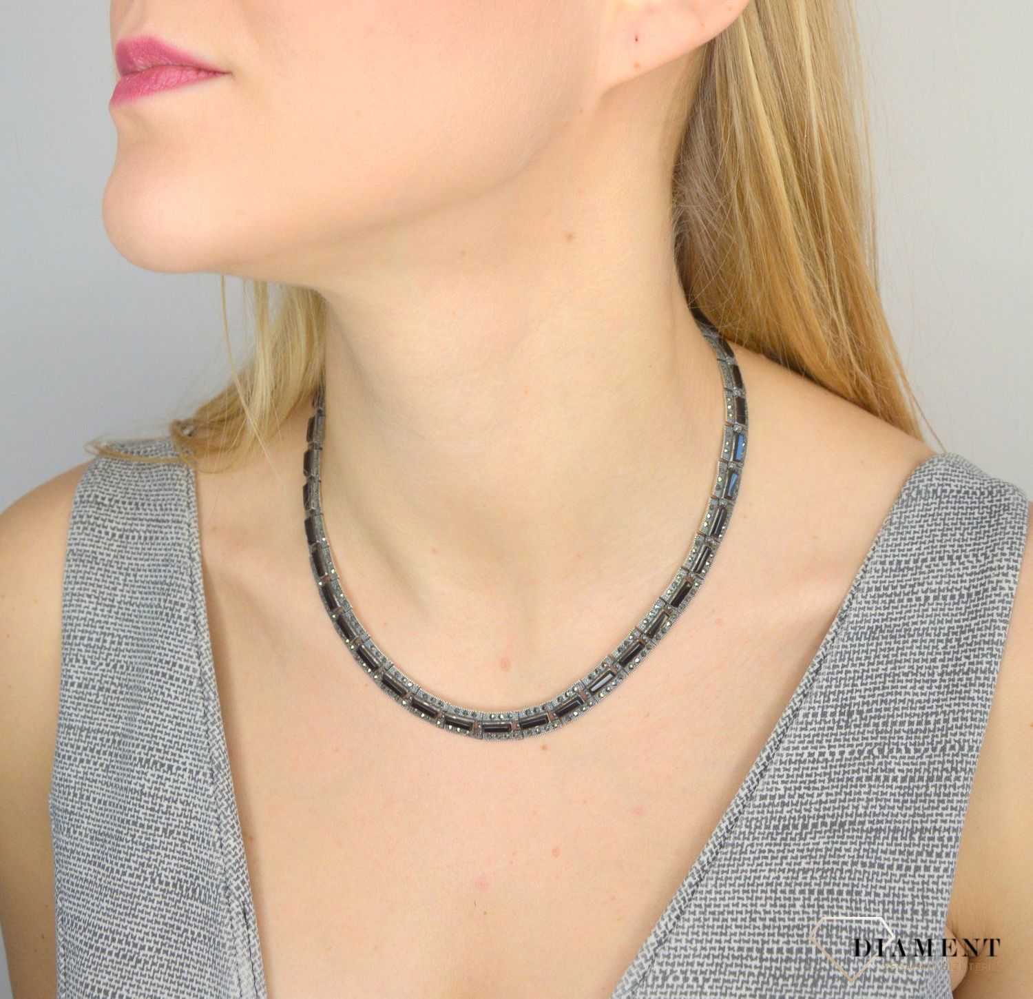 Kolia srebrna z markazytami i czarnym onyksem.jpg