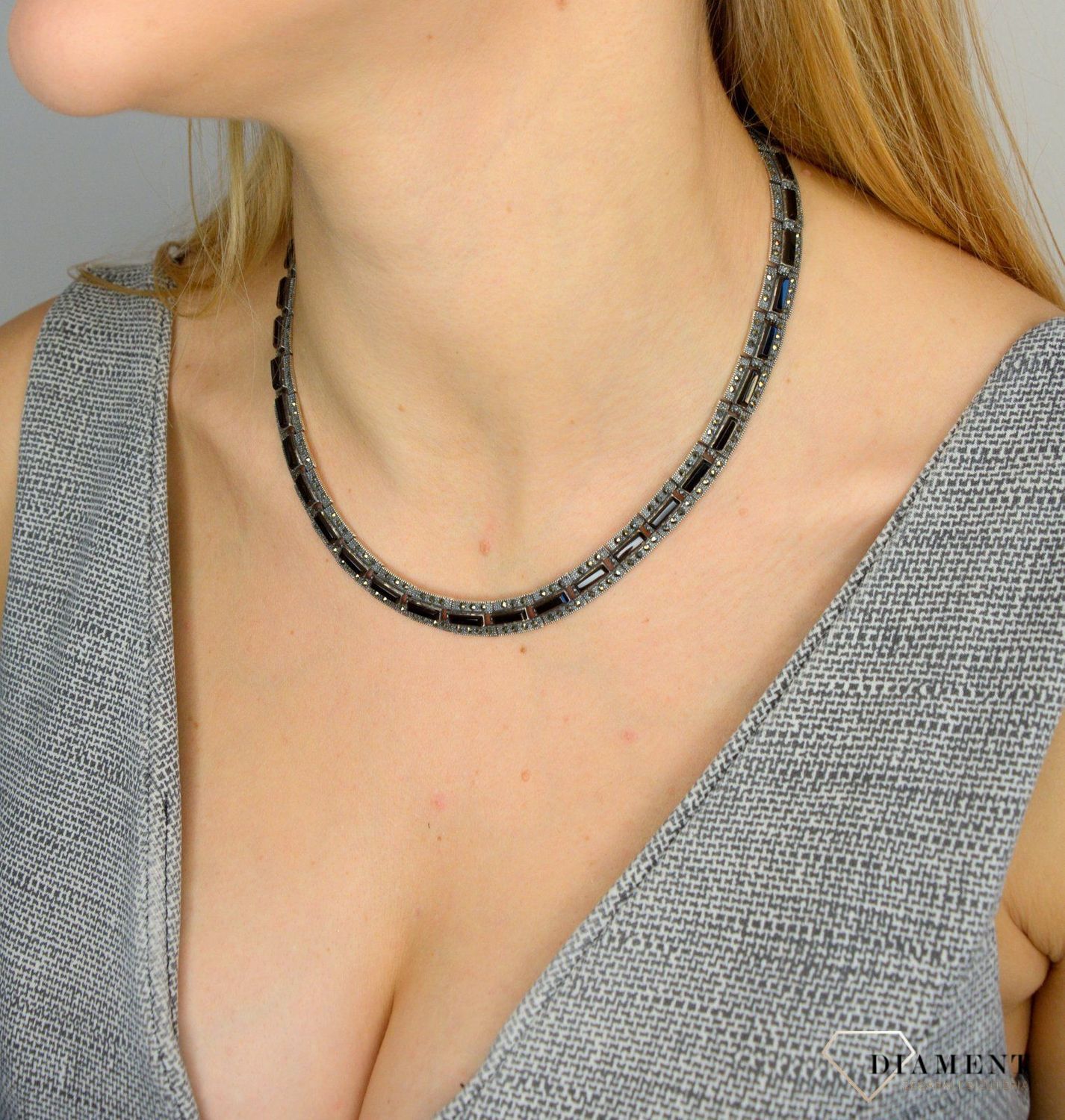 Kolia srebrna z markazytami i czarnym onyksem.jpg