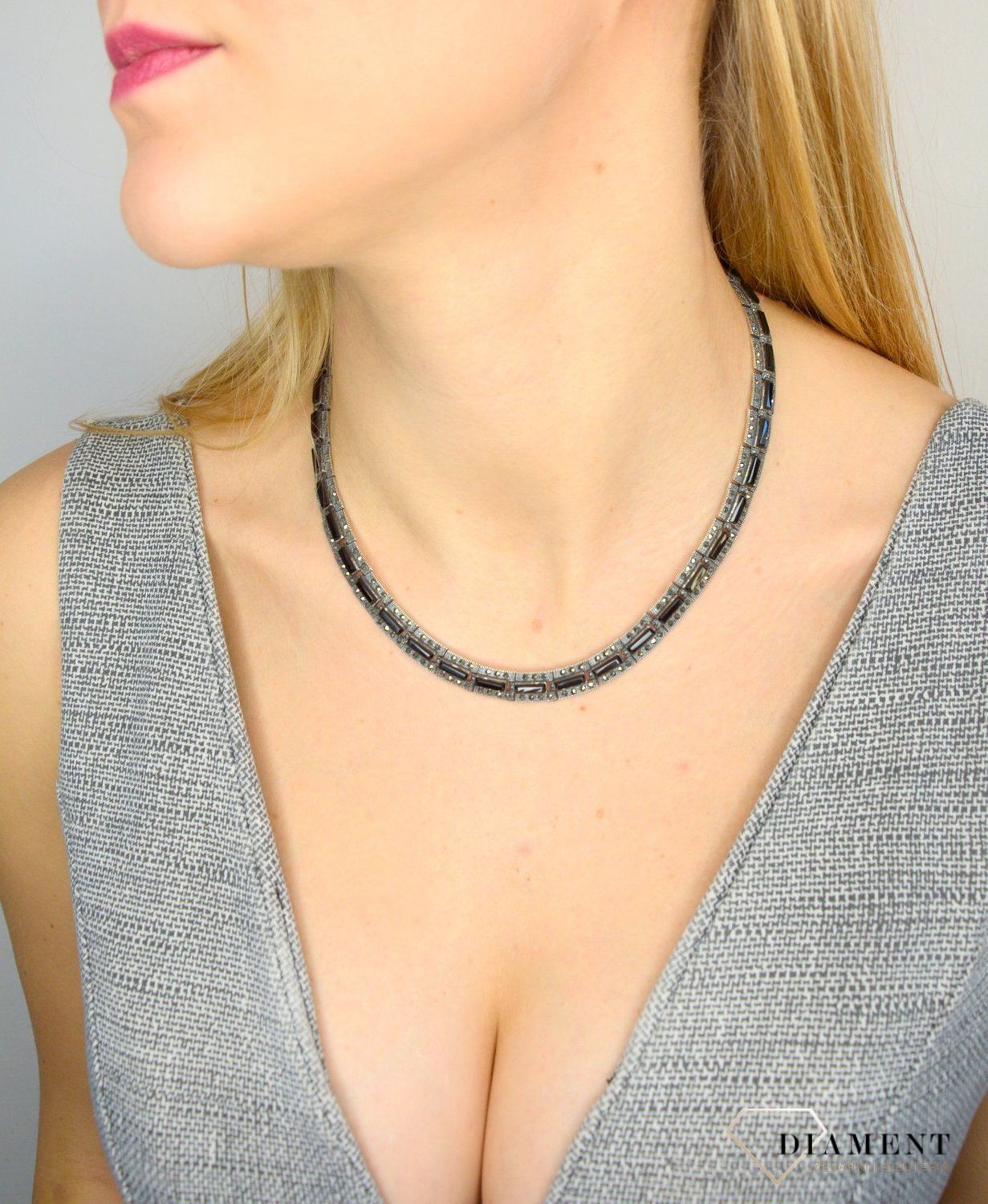 Kolia srebrna z markazytami i czarnym onyksem.jpg