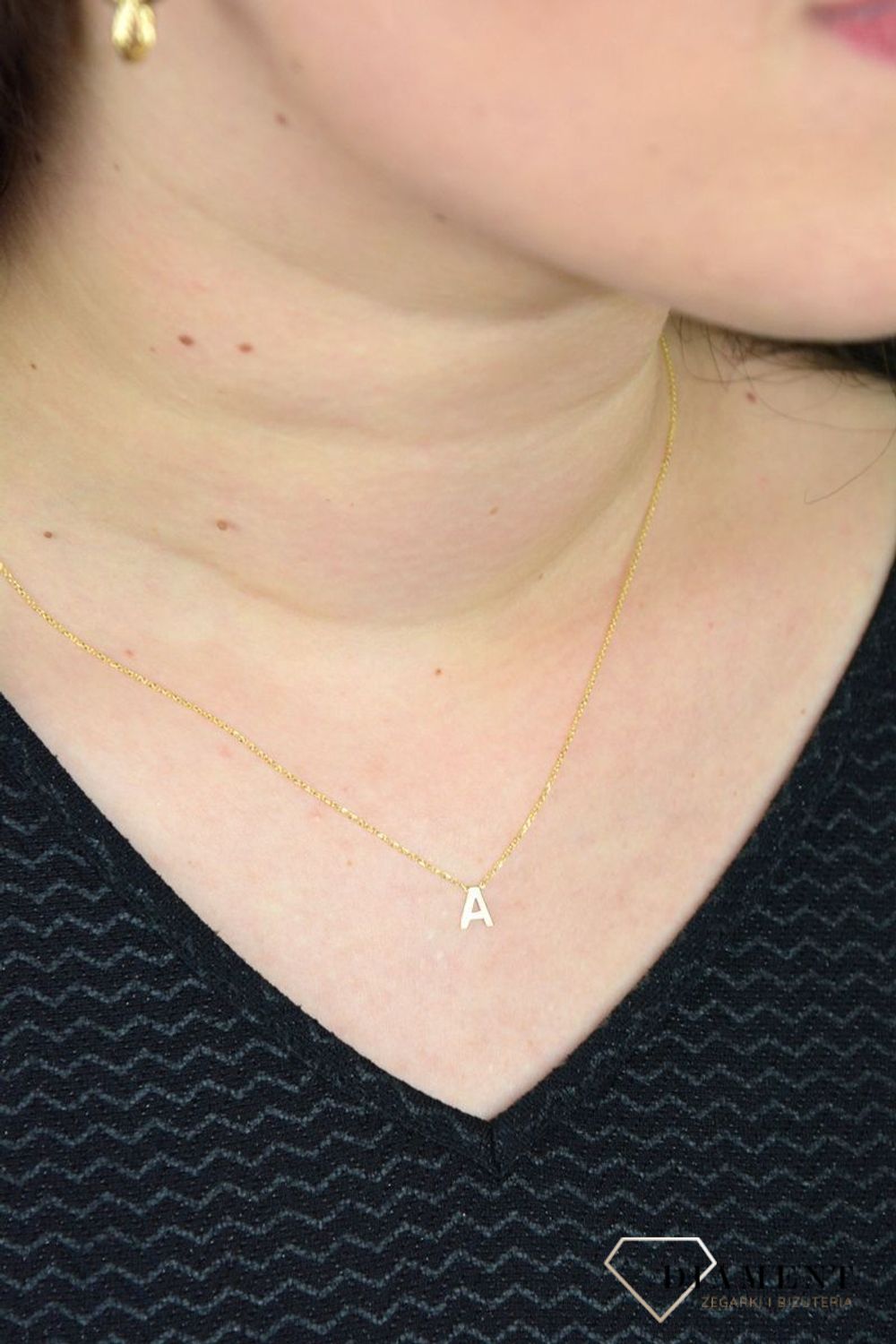 Złoty naszyjnik celebrytka z literka A DIA-NSZ-2545-A-585.jpg