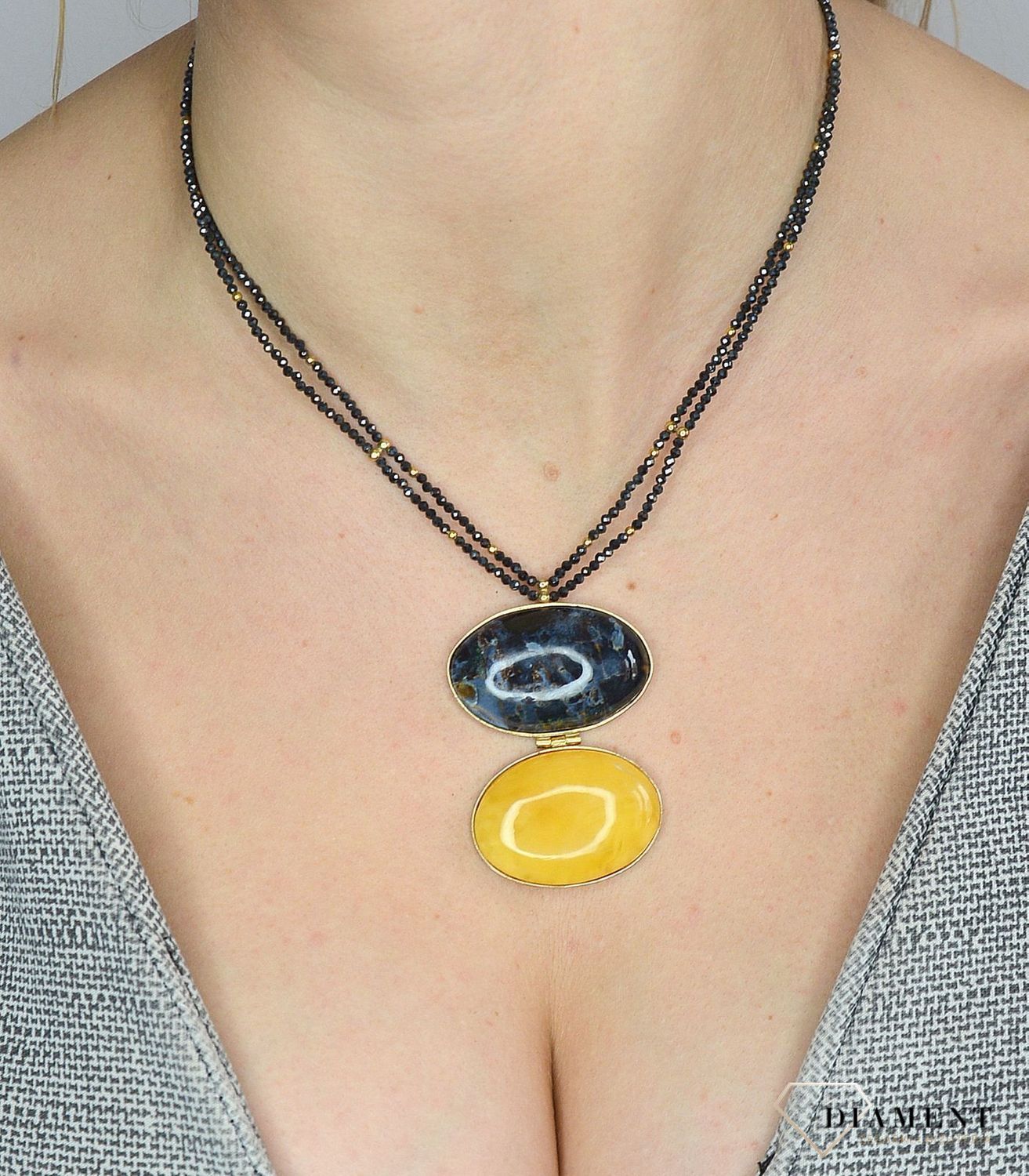 Srebrny naszyjnik z bursztynem i spinel DIA-NSZ-2776-925.jpg