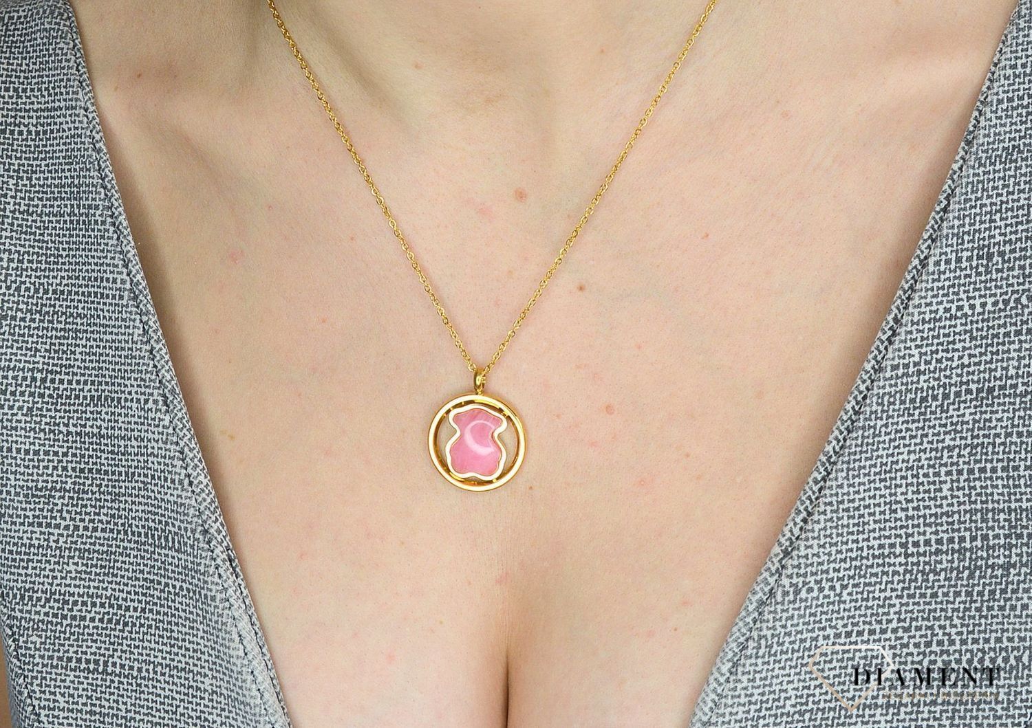 Naszyjnik damski z zawieszką różowy miś DIA-NSZ-2801-STAL.jpg