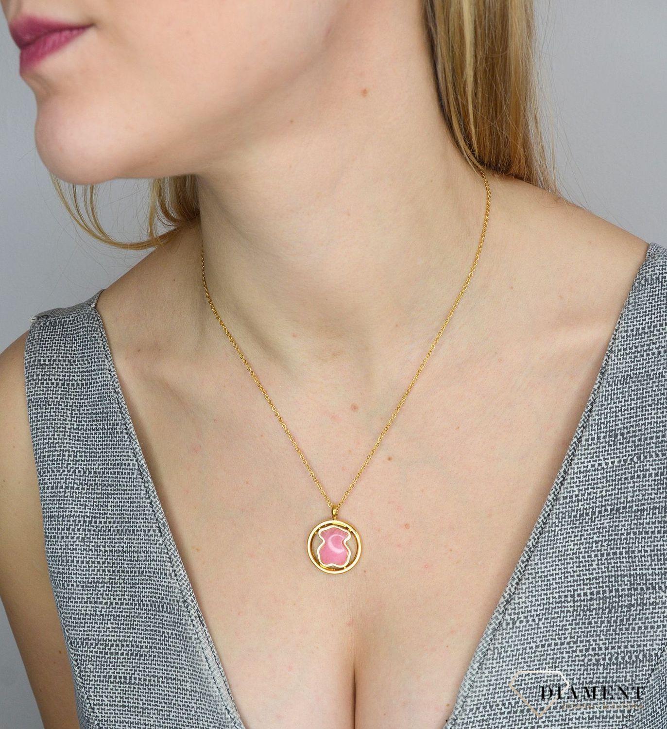 Naszyjnik damski z zawieszką różowy miś DIA-NSZ-2801-STAL.jpg