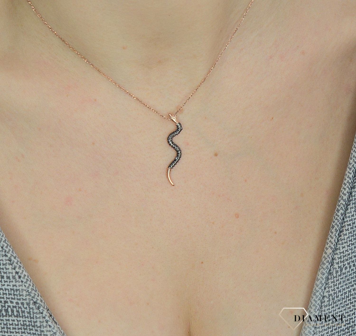 Srebrny naszyjnik pozłacany z wężem DIA-NSZ-2831-925.jpg