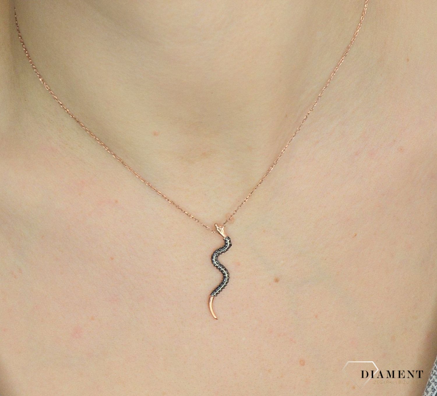 Srebrny naszyjnik pozłacany z wężem DIA-NSZ-2831-925.jpg