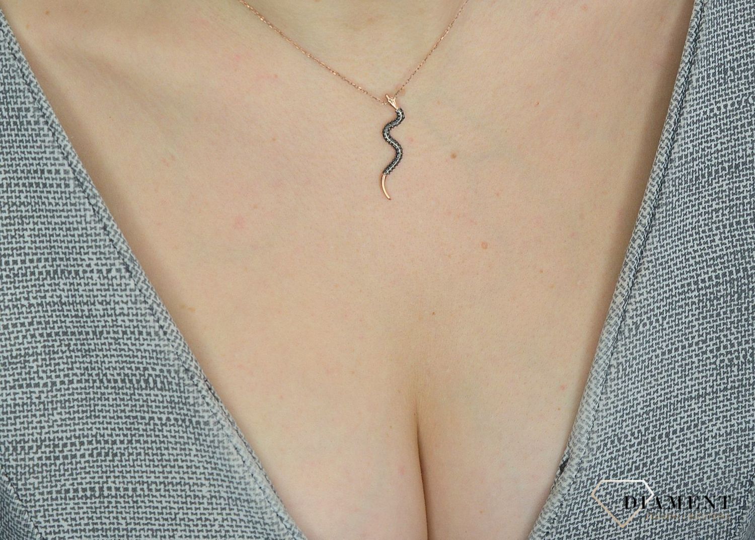 Srebrny naszyjnik pozłacany z wężem DIA-NSZ-2831-925.jpg