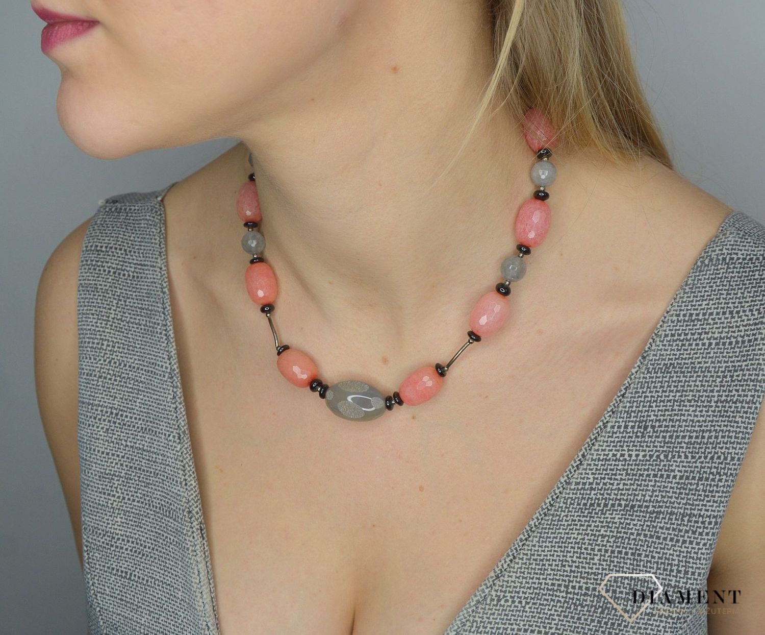 Naszyjnik z kamieniami naturalnymi jadeit, onyks, szary kryształ DIA-NSZ-2845-925. Efektowny naszyjnik z elementami srebra.jpg