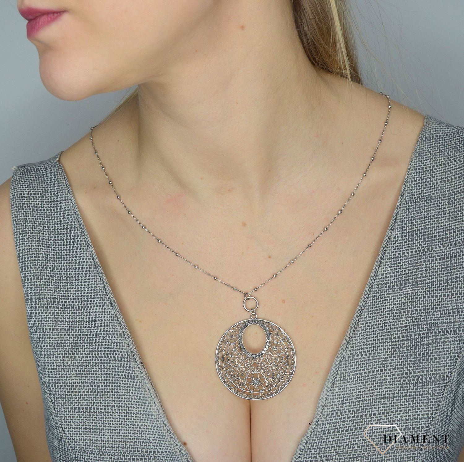Srebrny naszyjnik damski z dużą ażurową zawieszką DIA-NSZ-2851-925✓Naszyjniki Damskie w Sklepie z Biżuterią zegarki-diament.pl✓.jpg