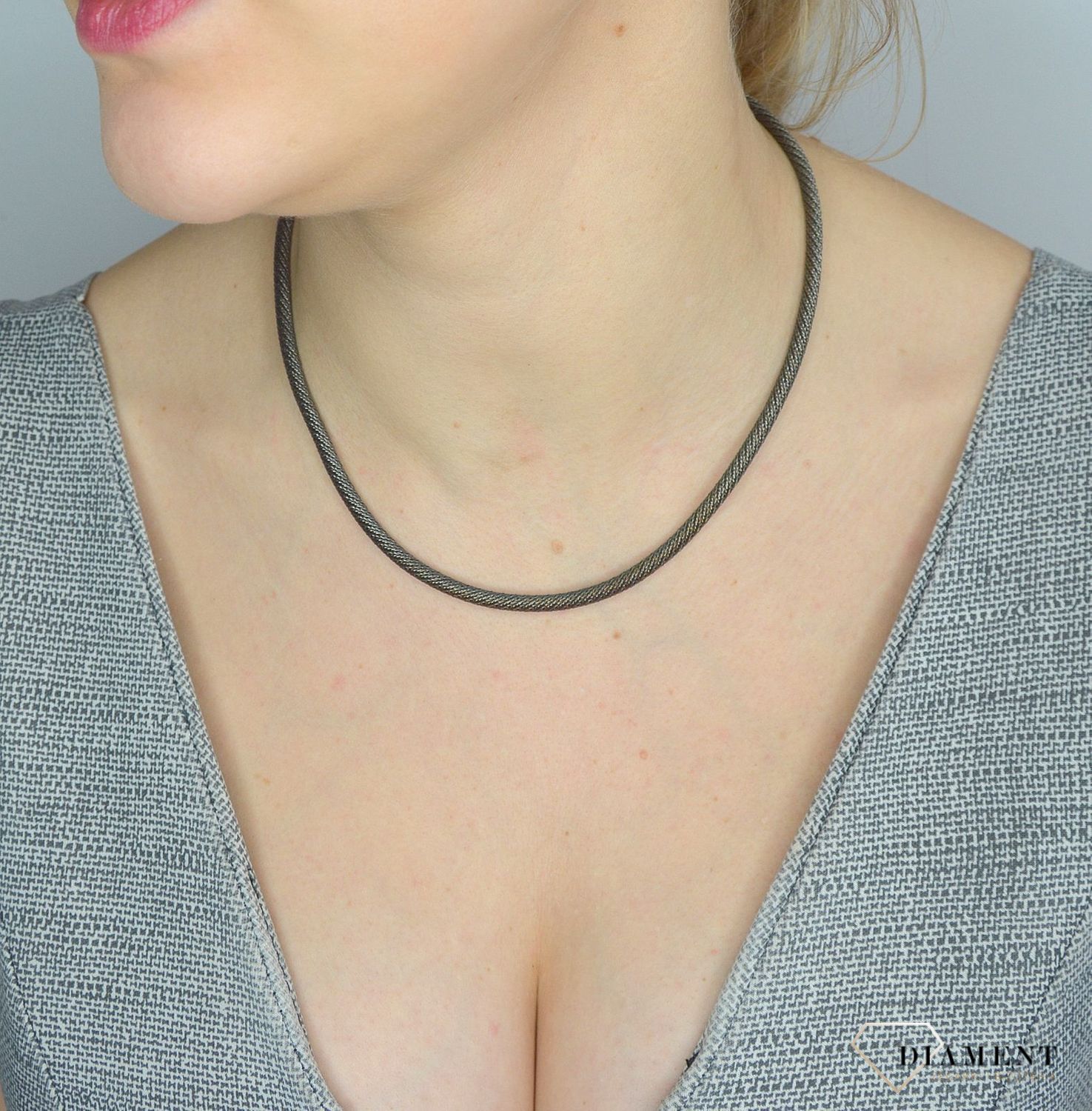 Naszyjnik srebrny w ciemnym kolorze DIA-NSZ-2867-925.jpg