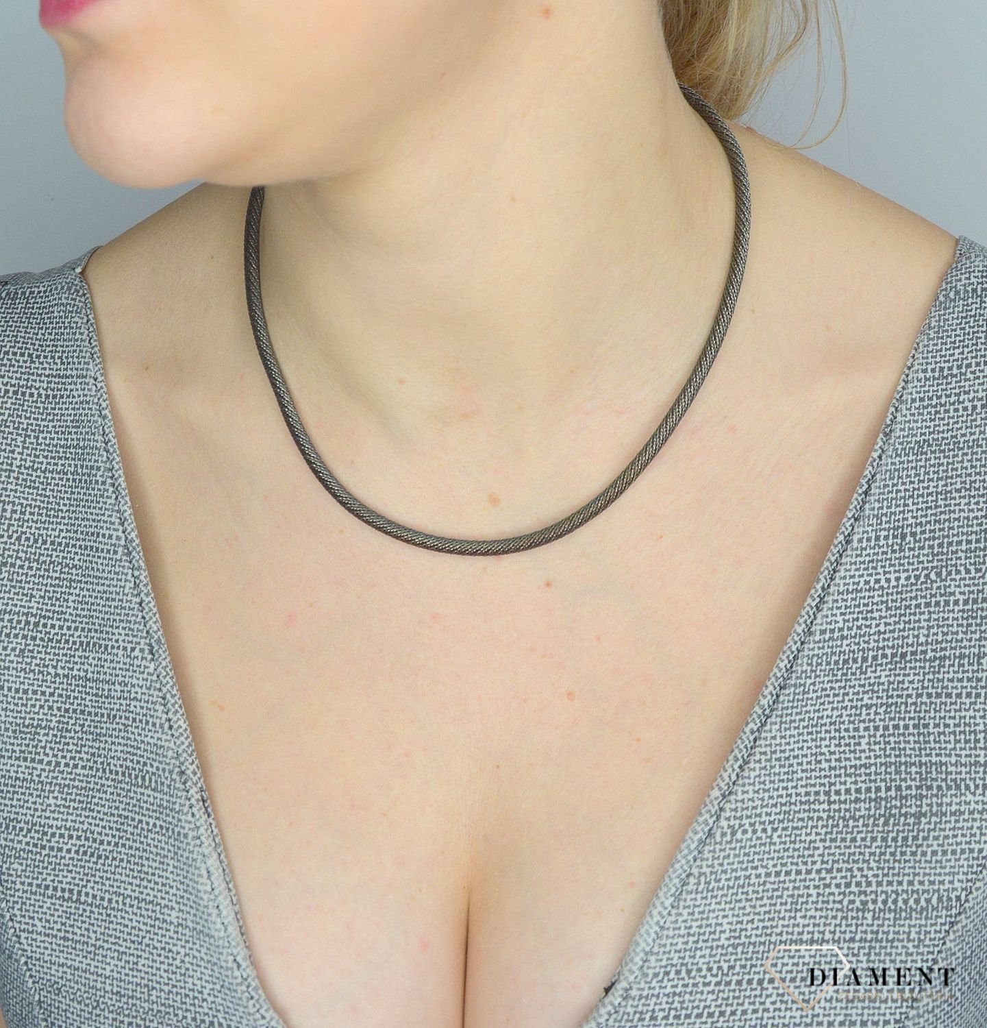 Naszyjnik srebrny w ciemnym kolorze DIA-NSZ-2867-925.jpg