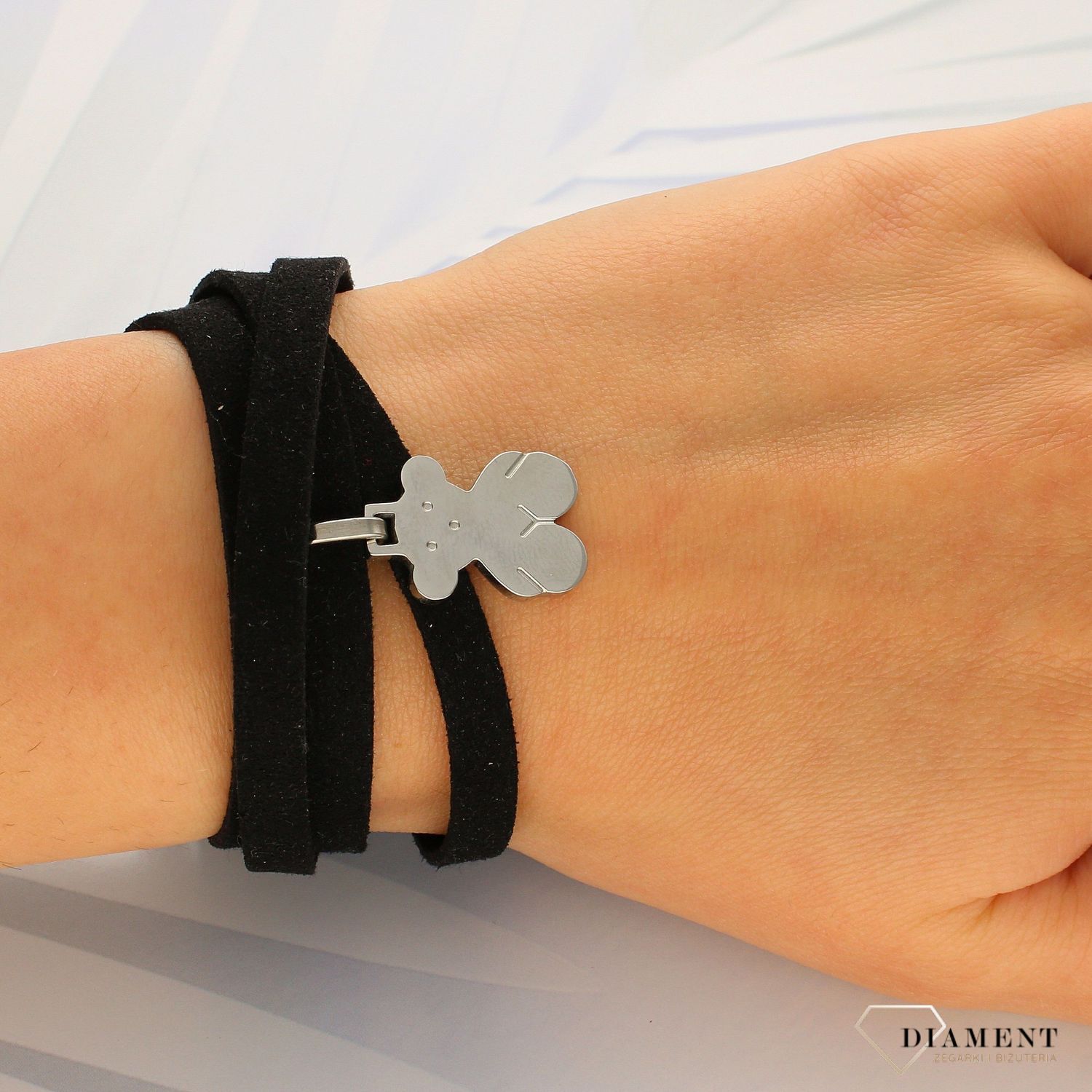 Naszyjnik choker czarny rzemyk ze srebrnym misiem DIA-NSZ-2880-INNE.jpg