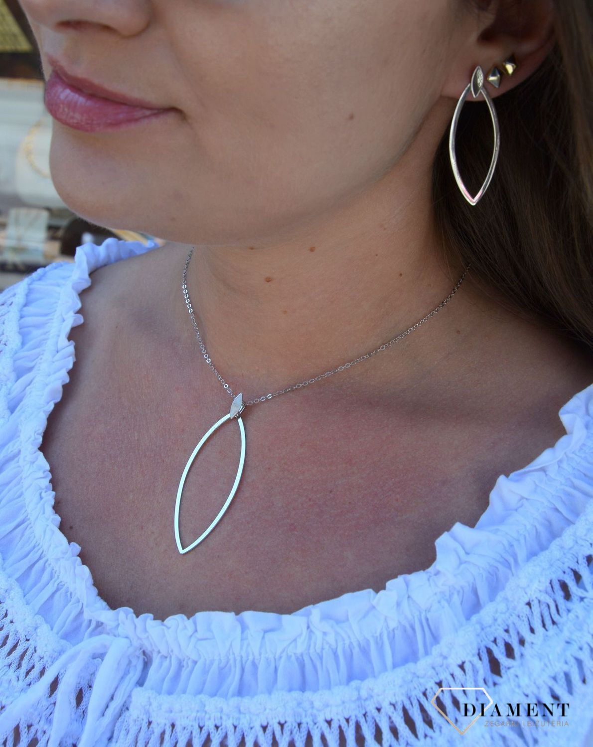 Naszyjniki srebrny  'Gładki Liść' DIA-NSZ-2987-925.jpg
