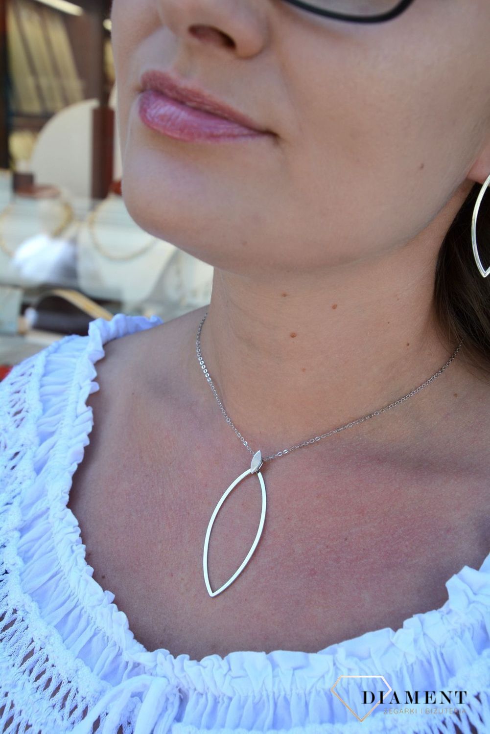 Naszyjniki srebrny  'Gładki Liść' DIA-NSZ-2987-925.jpg