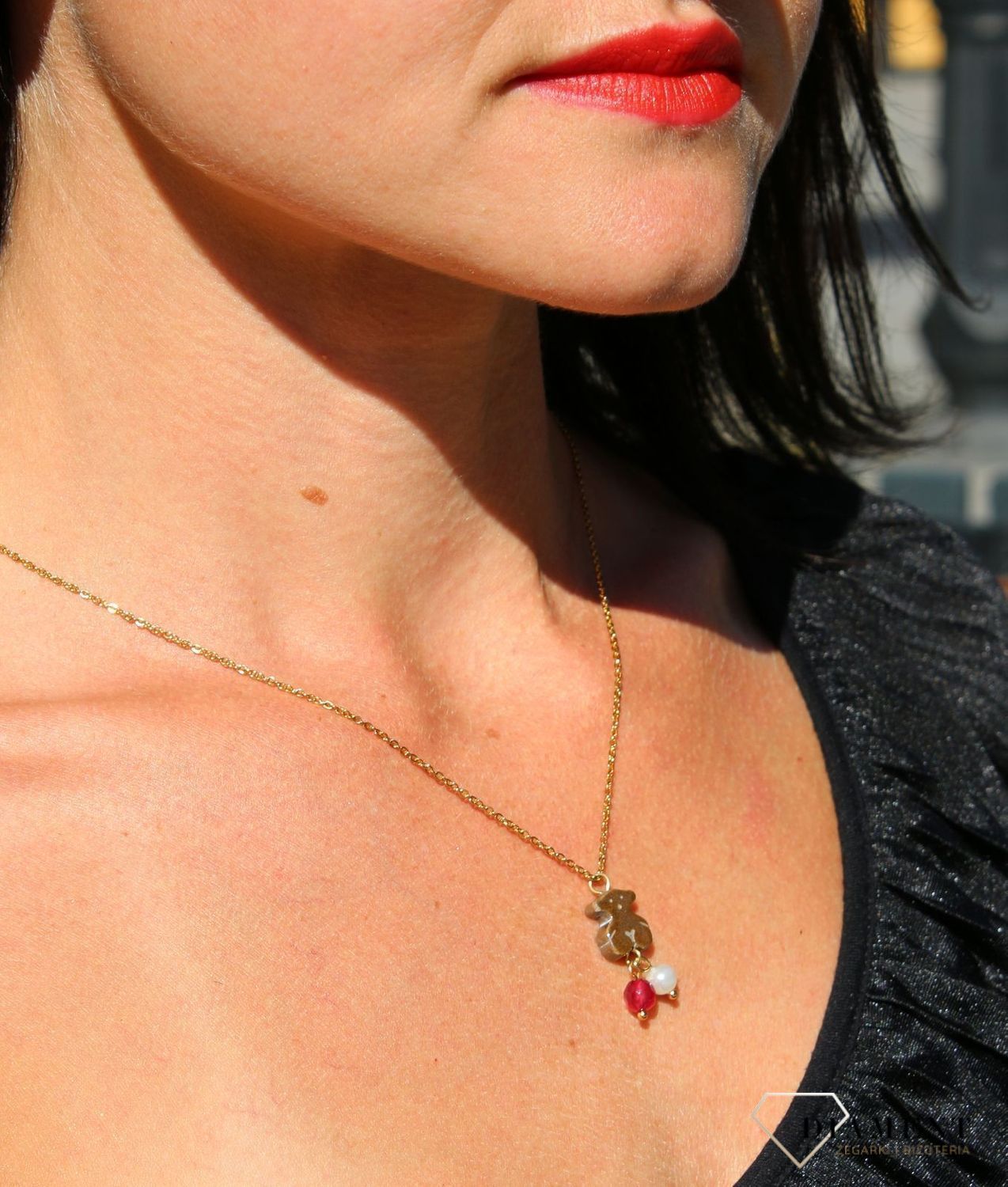 Stalowy naszyjnik pozłacany z zawieszką misia i koralików DIA-NSZ-3309-STAL.jpg