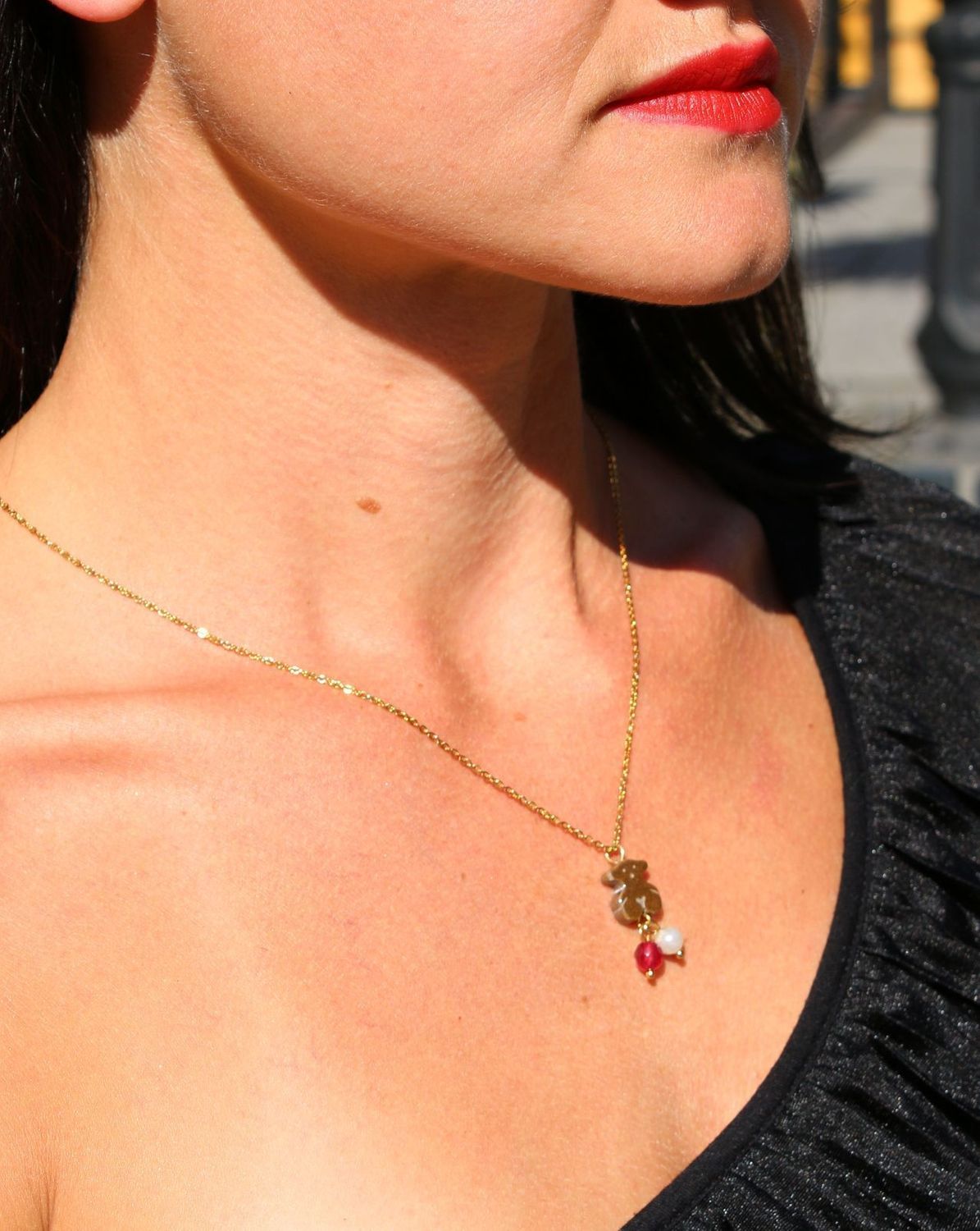 Stalowy naszyjnik pozłacany z zawieszką misia i koralików DIA-NSZ-3309-STAL.jpg