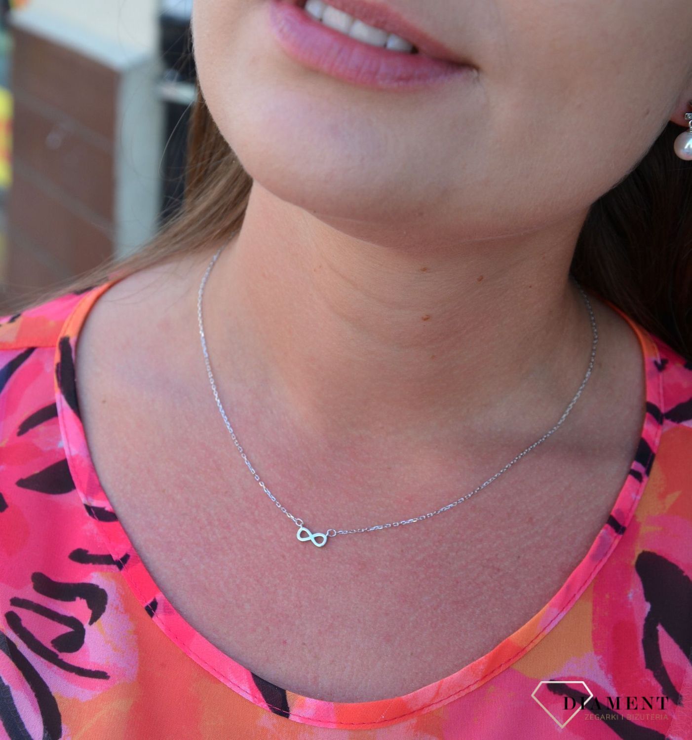 Naszyjnik srebrny mały znak nieskończoności DIA-NSZ-3548-925.jpg
