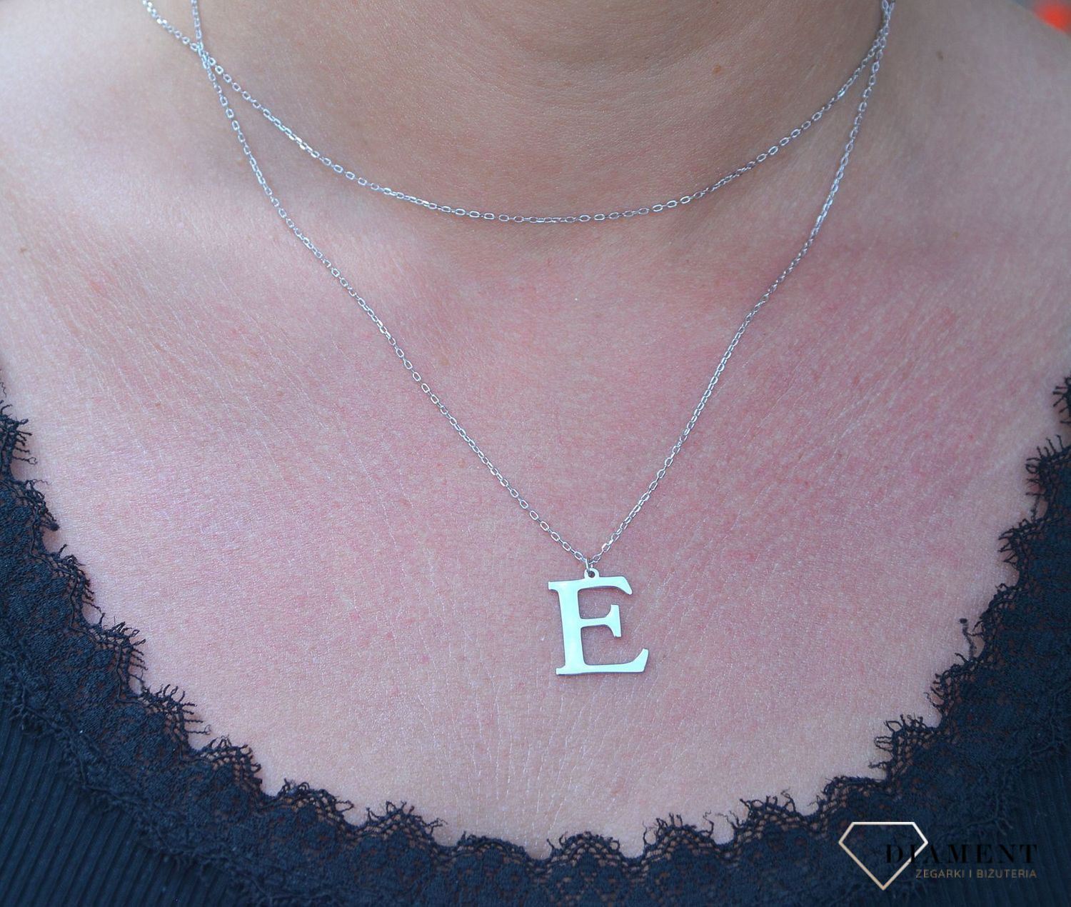 Srebrny naszyjnik Literka E DIA-NSZ-3551E-925.jpg