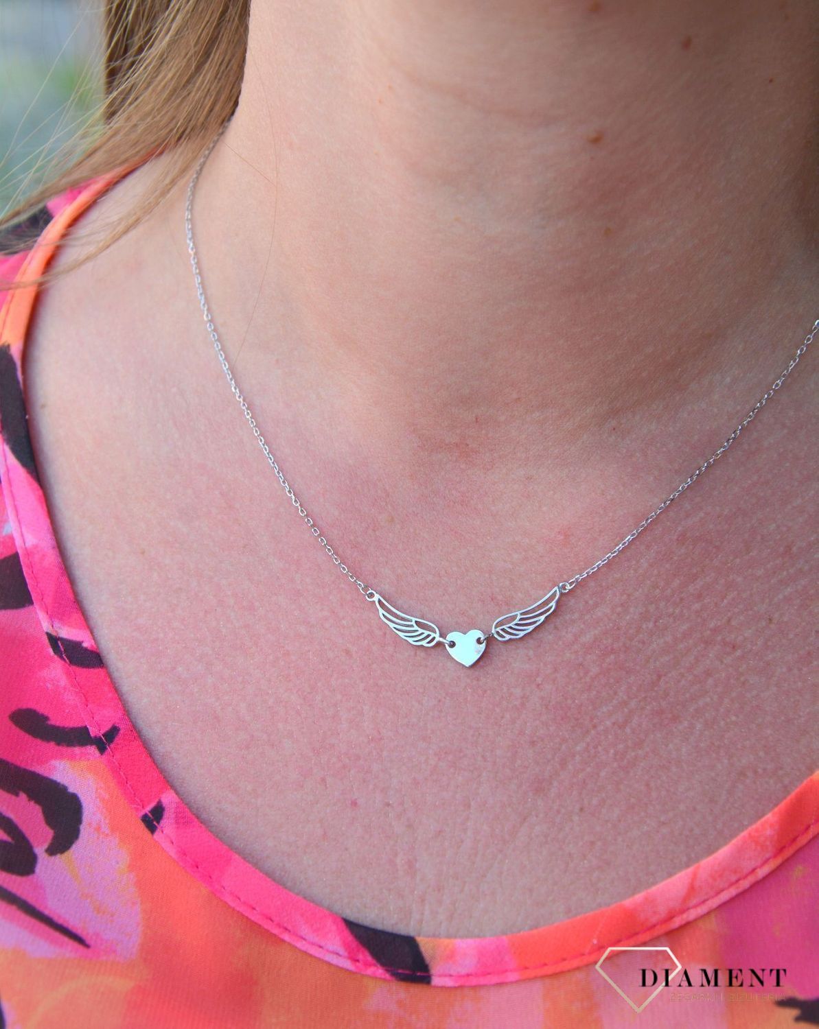 Srebrny naszyjnik celebrytka serce ze skrzydełkami DIA-NSZ-3575-925.jpg