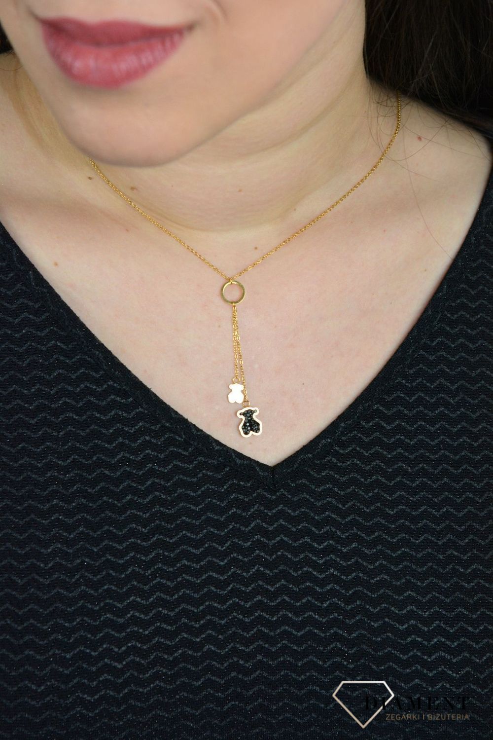 Naszyjnik damski krawatka z misiem i czarnymi kryształkami DIA-NSZ-3871-STAL.jpg