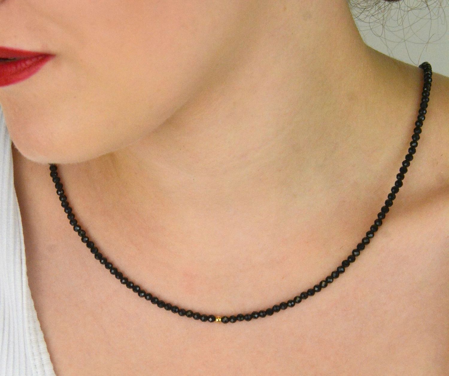 Naszyjnik damski pozłacany srebro 925 z naturalnymi turmalinami. Długość 42+3 cm, zapięcie na karabińczyk. Lekka i kolorowa biżuteria o naturalnym uroku.1.jpg