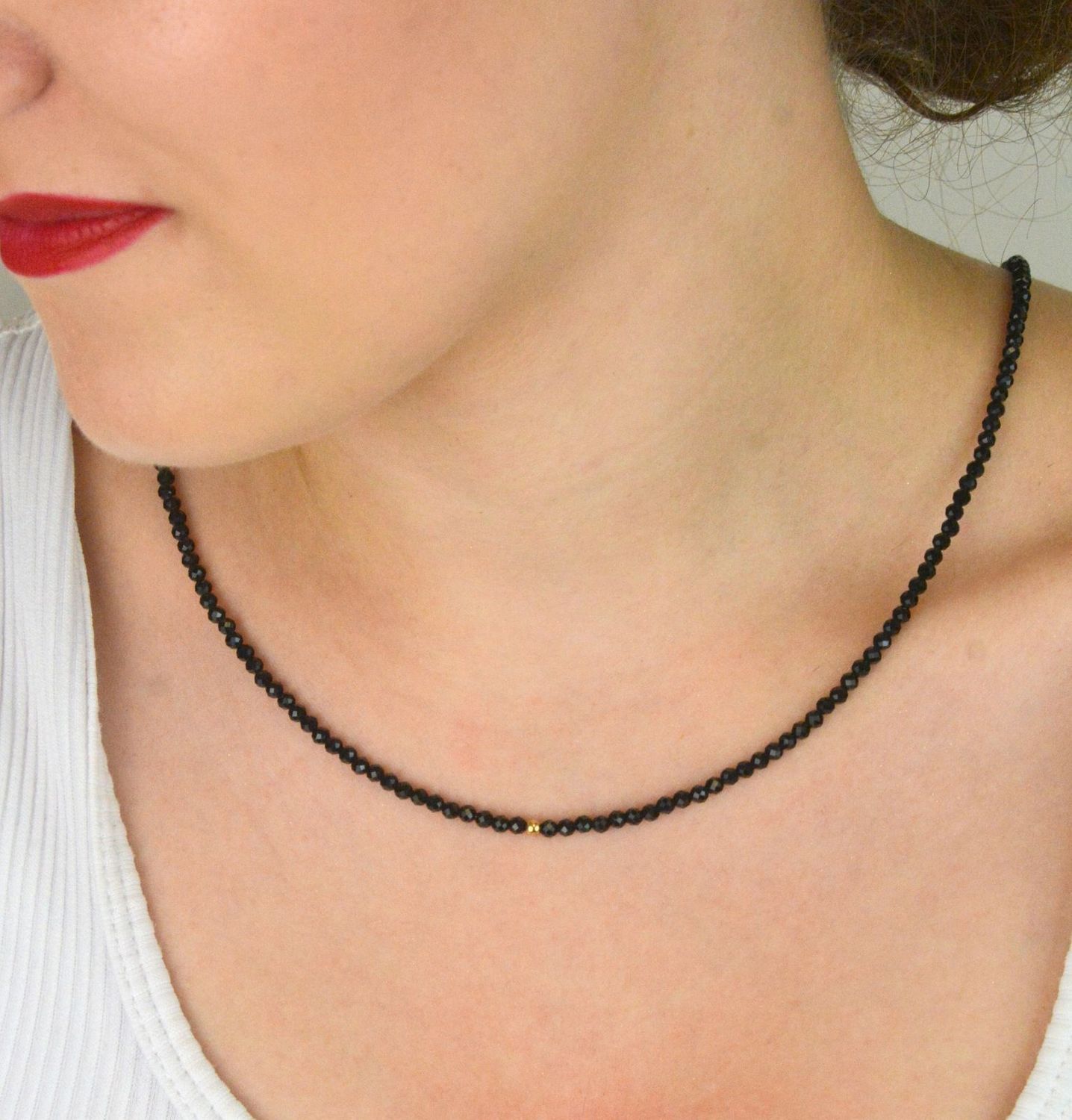 Naszyjnik damski pozłacany srebro 925 z naturalnymi turmalinami. Długość 42+3 cm, zapięcie na karabińczyk. Lekka i kolorowa biżuteria o naturalnym uroku.1.jpg