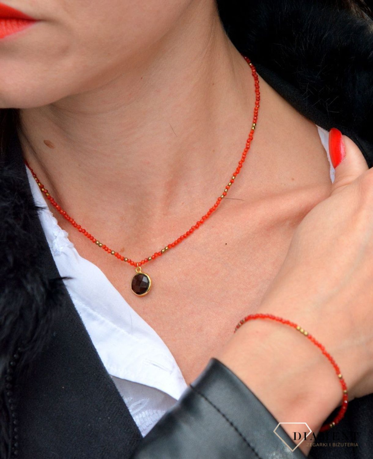 Naszyjnik z kamieni czerwone kocie oko i kwarc DIA-NSZ-4069-925. Czerwony dodatek do sukienki. Zapraszamy do www.zegarki-diament.pl !!!.jpg