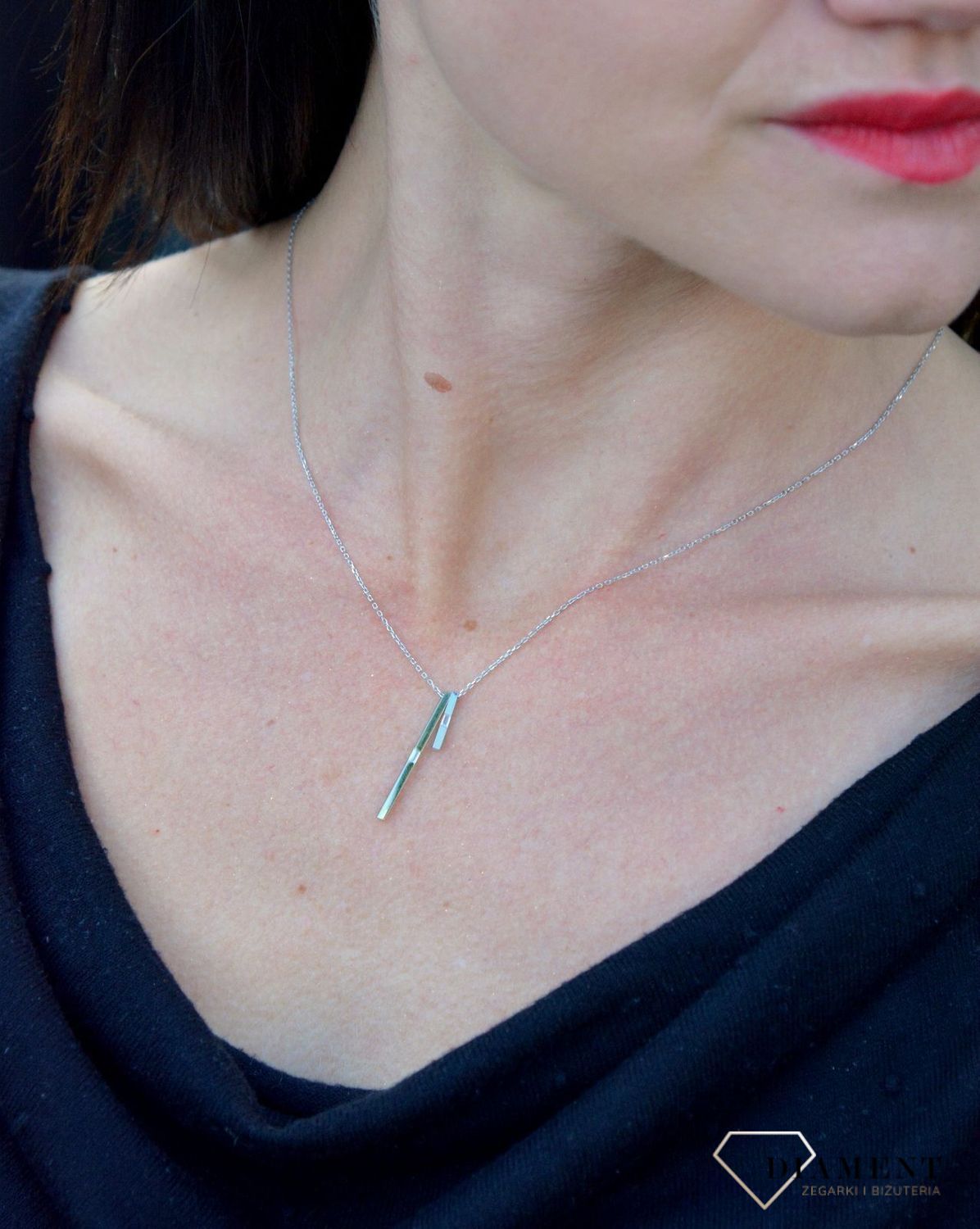 Złoty naszyjnikZ-4 celebrytka białe złoto DIA-NSZ-4236-585. Naszyjnik  to wyjątkowa biżuteria dla mamy i ukochanej osoby. Piękny prezent dla miłośników  białego złota.jpg