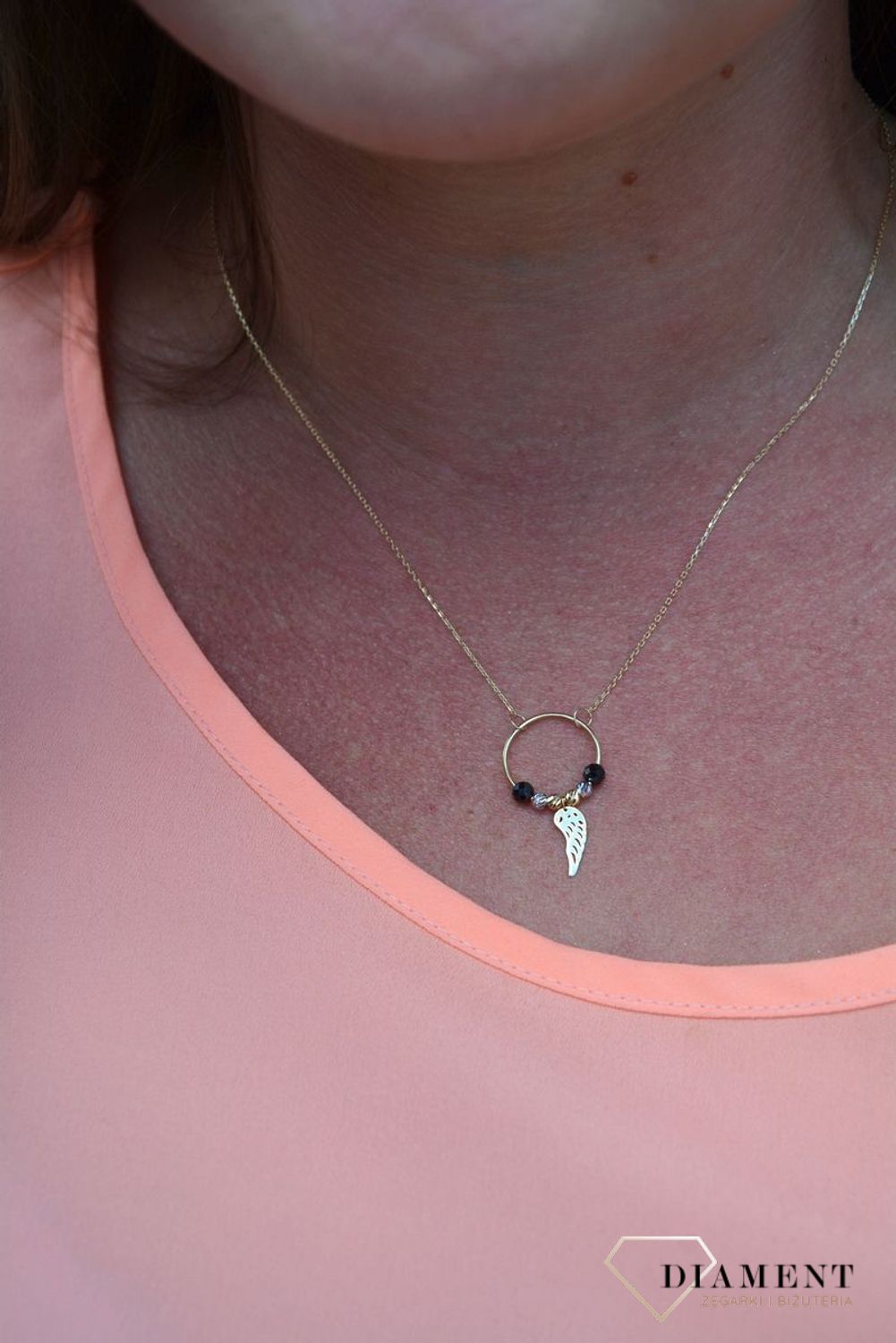 Złoty naszyjnik celebrytka 375 koło ze skrzydełkiem i koralikami DIA-NSZ-47K45-FON0045-YW-BCZ-375.jpg