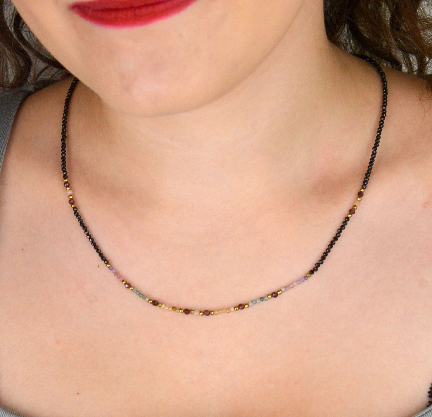 Naszyjnik kolorowe kamienie naturalne turmalin, granat, hematyt DIA-NSZ-4880-925.jpg