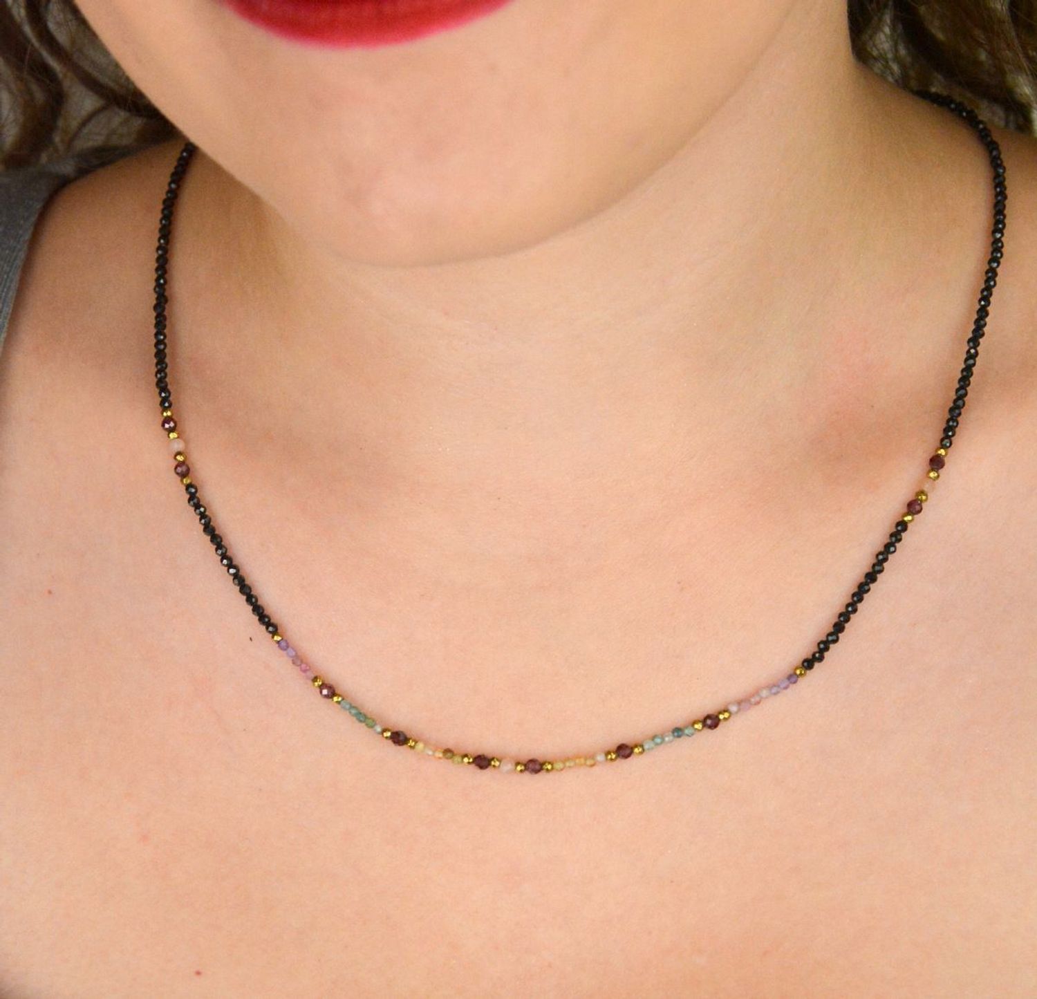 Naszyjnik kolorowe kamienie naturalne turmalin, granat, hematyt DIA-NSZ-4880-925.jpg