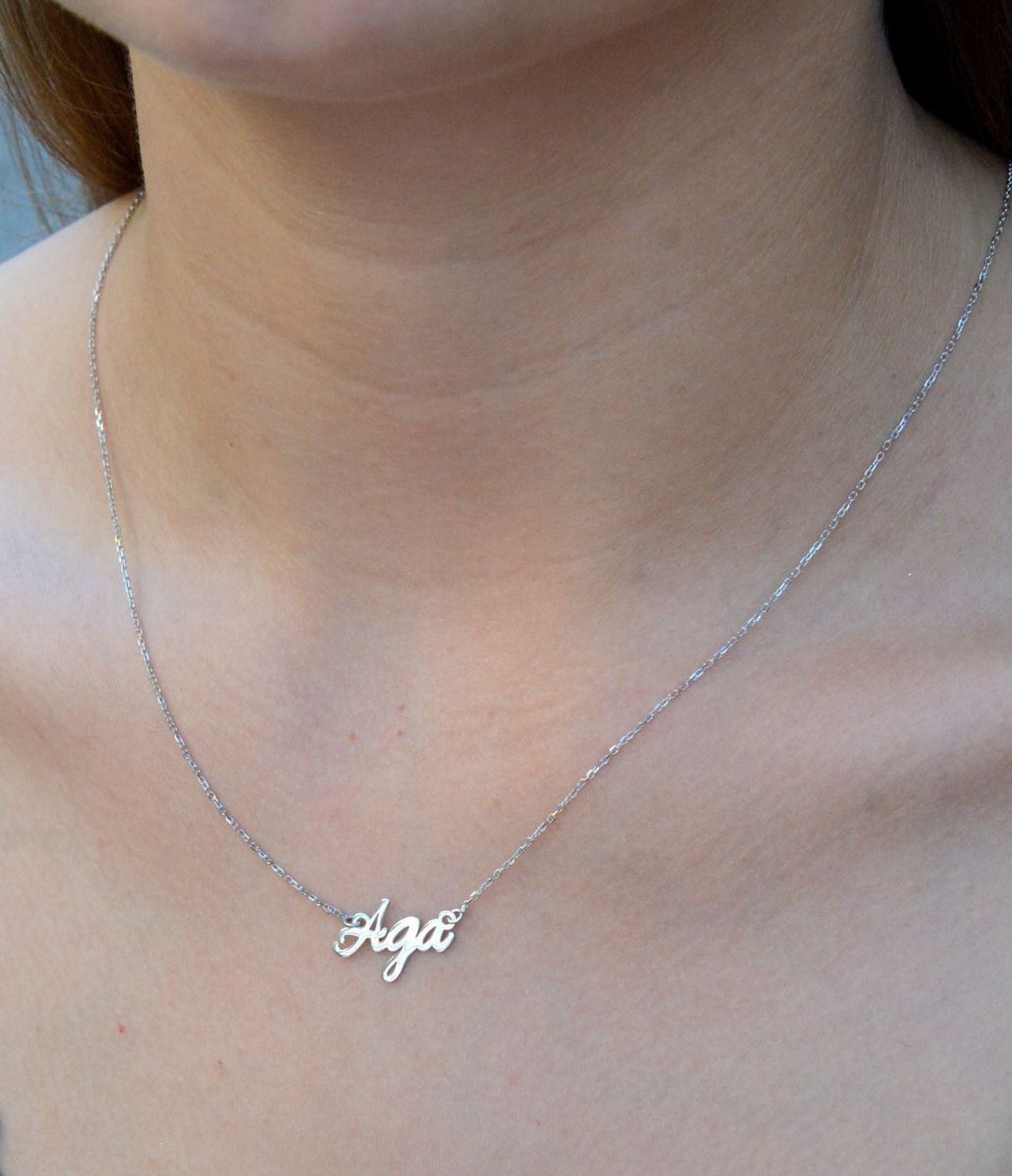 Srebrny naszyjnik damski 925 'Imię Aga' DIA-NSZ-4928AGA-925. Naszyjnik celebrytka imię. Srebrny naszyjnik celebrytka z imieniem. Srebrny naszyjnik imię Aga. Srebrny naszyjnik idealny na prezent..jpg