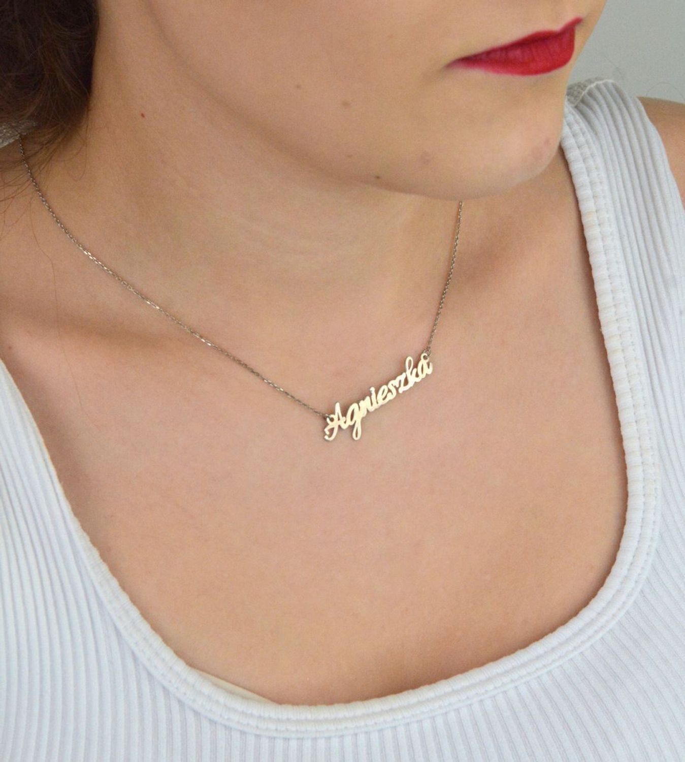 Srebrny naszyjnik damski 925  Imię Agnieszka  DIA-NSZ-4928AGNIESZKA-R-925  Srebrny naszyjnik celebrytka z imieniem. Prezent na imieniny dla kobiety. Prezent dla Agnieszki. Srebro próba 925. N.jpg