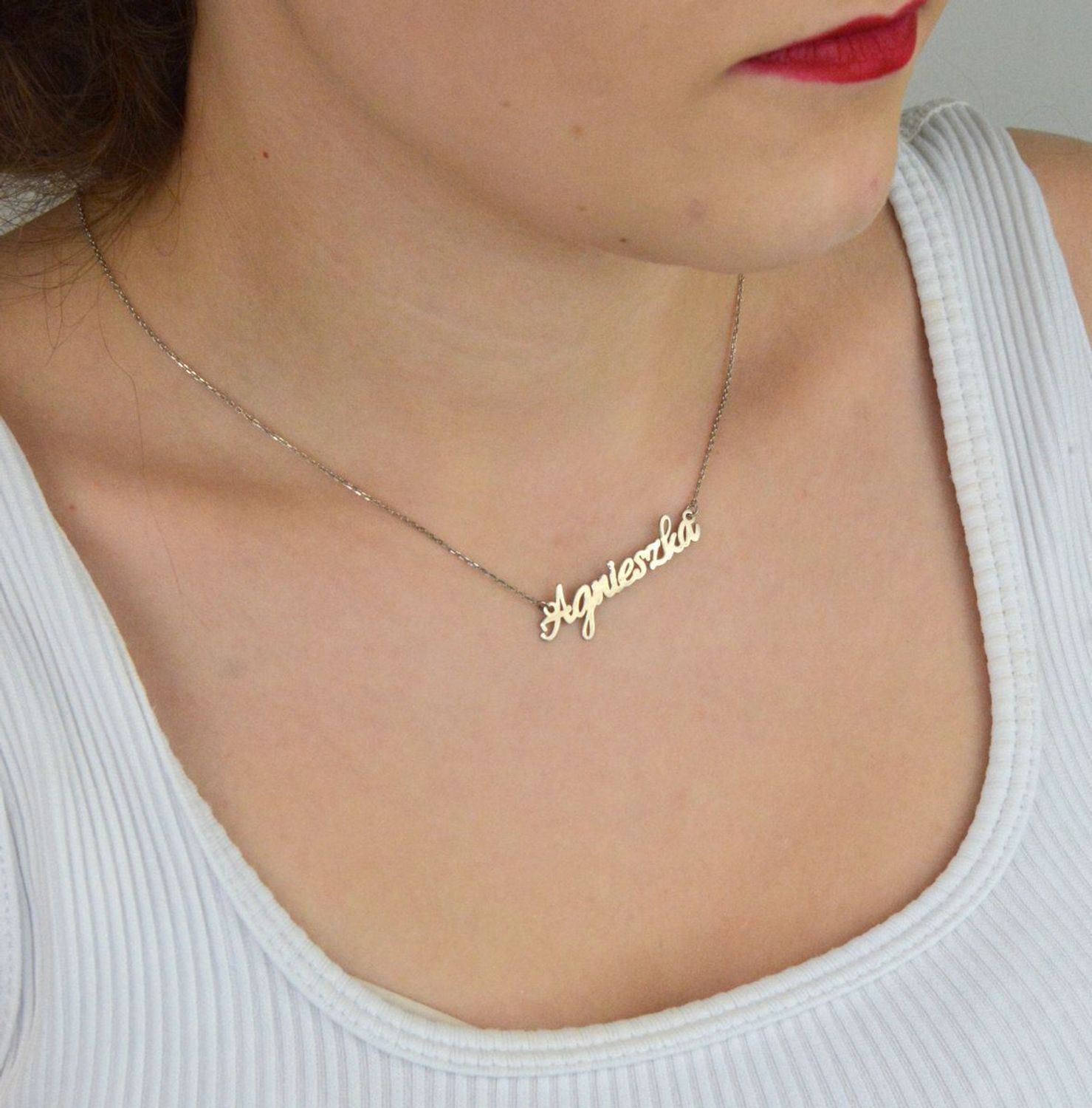 Srebrny naszyjnik damski 925  Imię Agnieszka  DIA-NSZ-4928AGNIESZKA-R-925  Srebrny naszyjnik celebrytka z imieniem. Prezent na imieniny dla kobiety. Prezent dla Agnieszki. Srebro próba 925. N.jpg