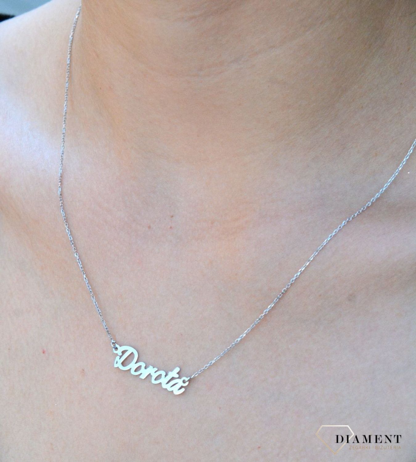 Srebrny naszyjnik damski 925 'Imię Dorota' DIA-NSZ-4928DOROTA-925. Naszyjnik celebrytka imię. Srebrny naszyjnik celebrytka z imieniem. Srebrny naszyjnik imię Dorota. Srebrny naszyjnik idealny na prezent..jpg