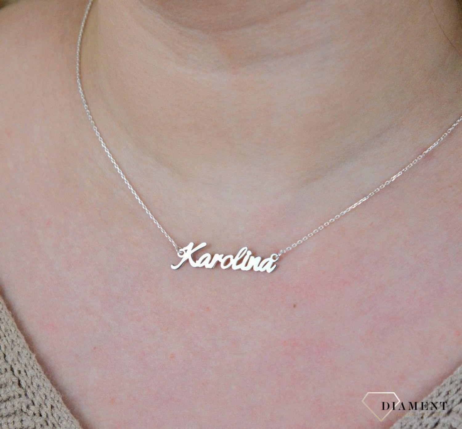 Srebrny naszyjnik celebrytka z imieniem Karolina DIA-NSZ-4928KAROLINA-925.jpg