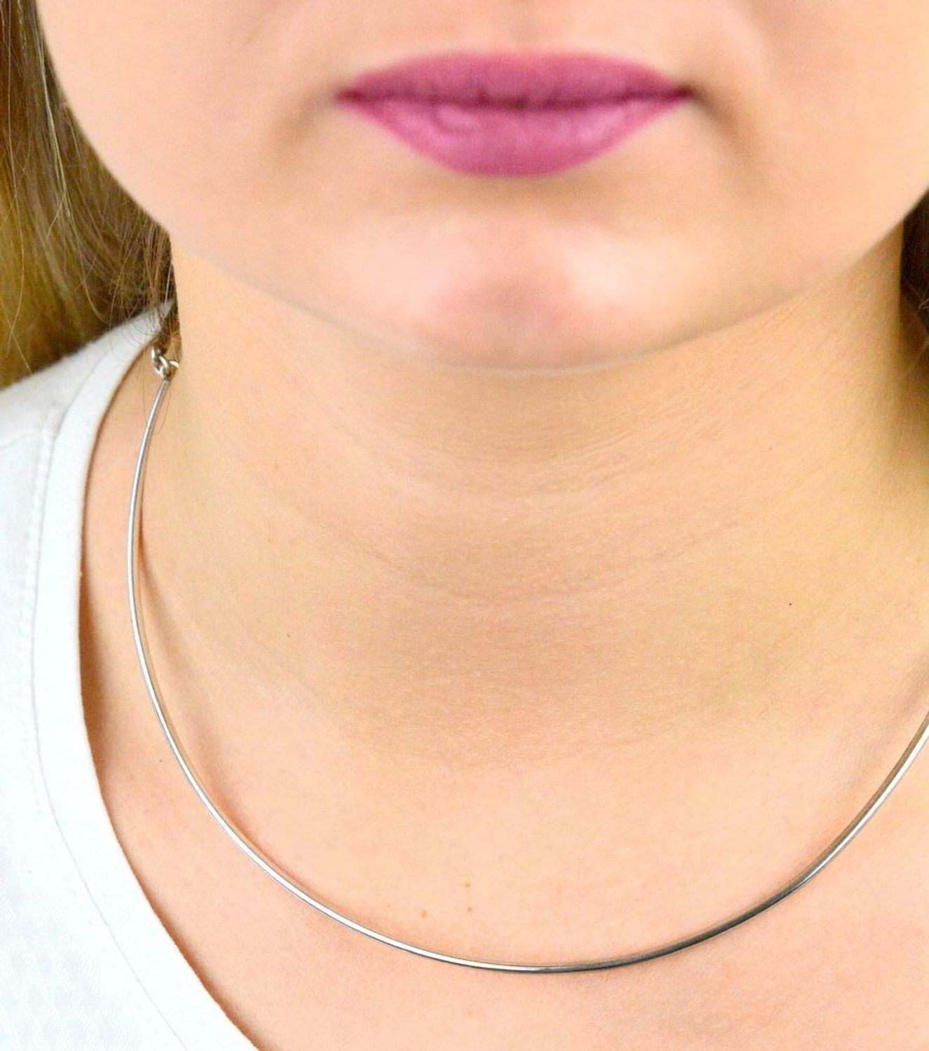 Srebrny naszyjnik damski rurka łamana DIA-NSZ-5586-925. Naszyjnik łamana rurka. Naszyjnik srebrny damski. Damski naszyjnik idealny na każdą okazję. Idealny naszyjnik dla każdej kobiety. I.jpg