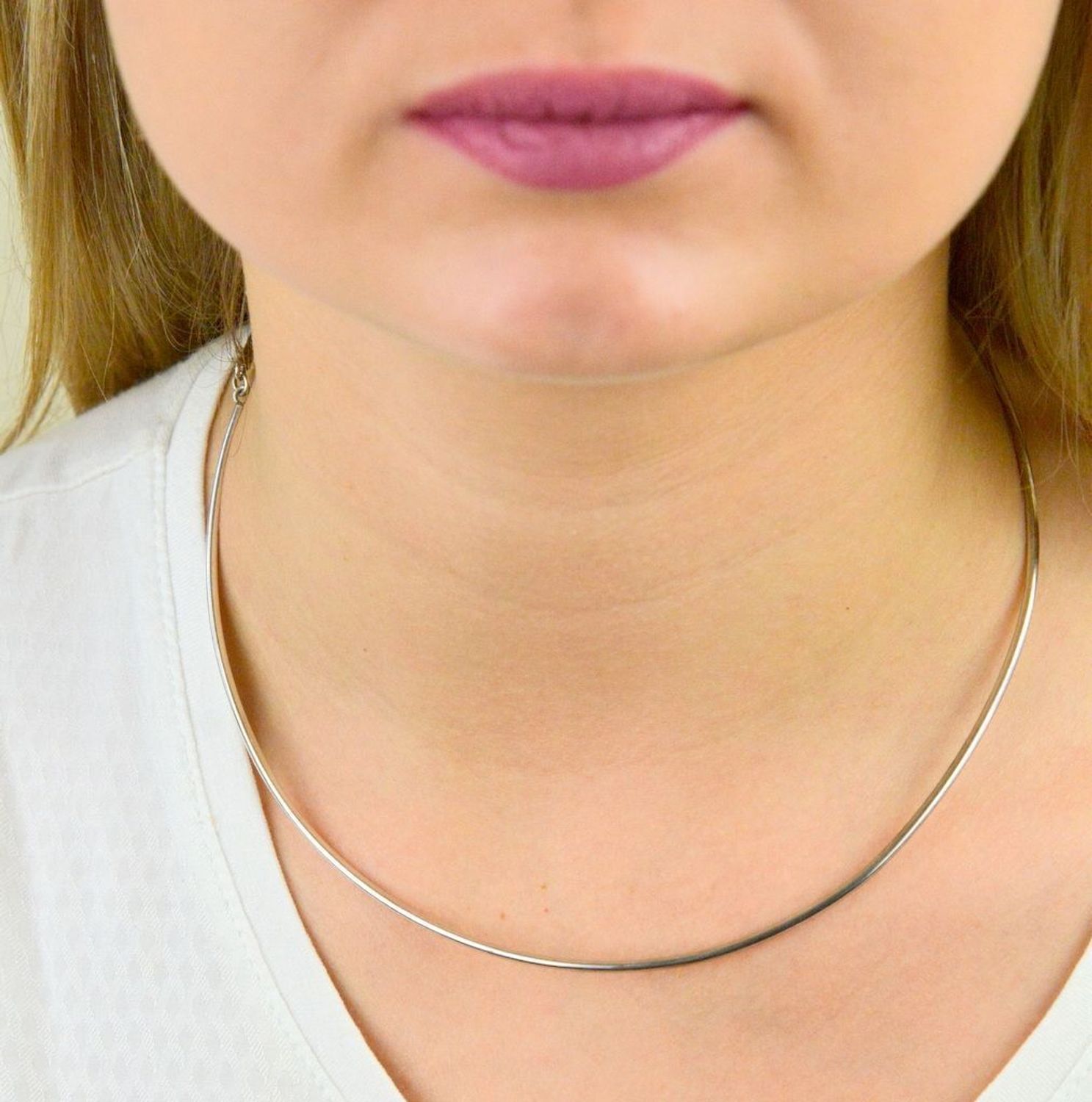 Srebrny naszyjnik damski rurka łamana DIA-NSZ-5586-925. Naszyjnik łamana rurka. Naszyjnik srebrny damski. Damski naszyjnik idealny na każdą okazję. Idealny naszyjnik dla każdej kobiety. I.jpg