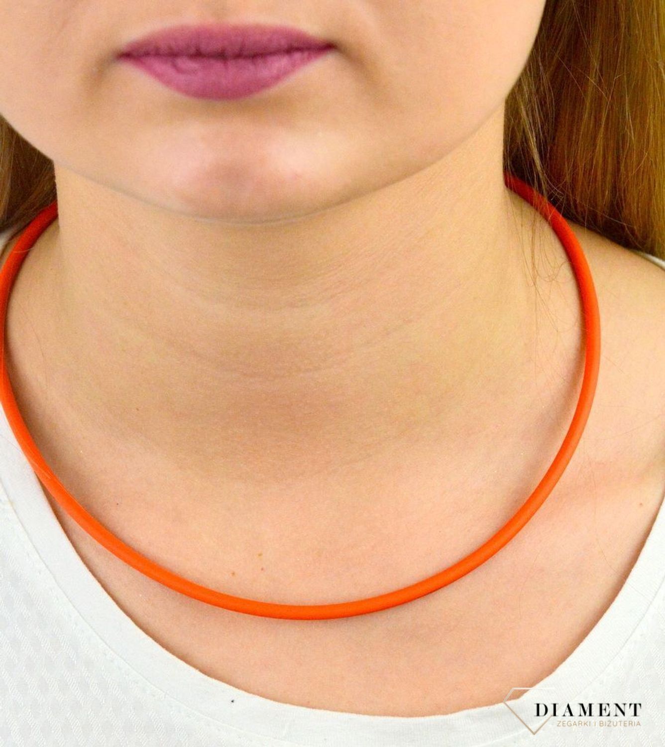 Łańcuszek damski Pomarańczowy Kauczuk Srebrne zapięcie DIA-NSZ-5607-925v (1).jpg