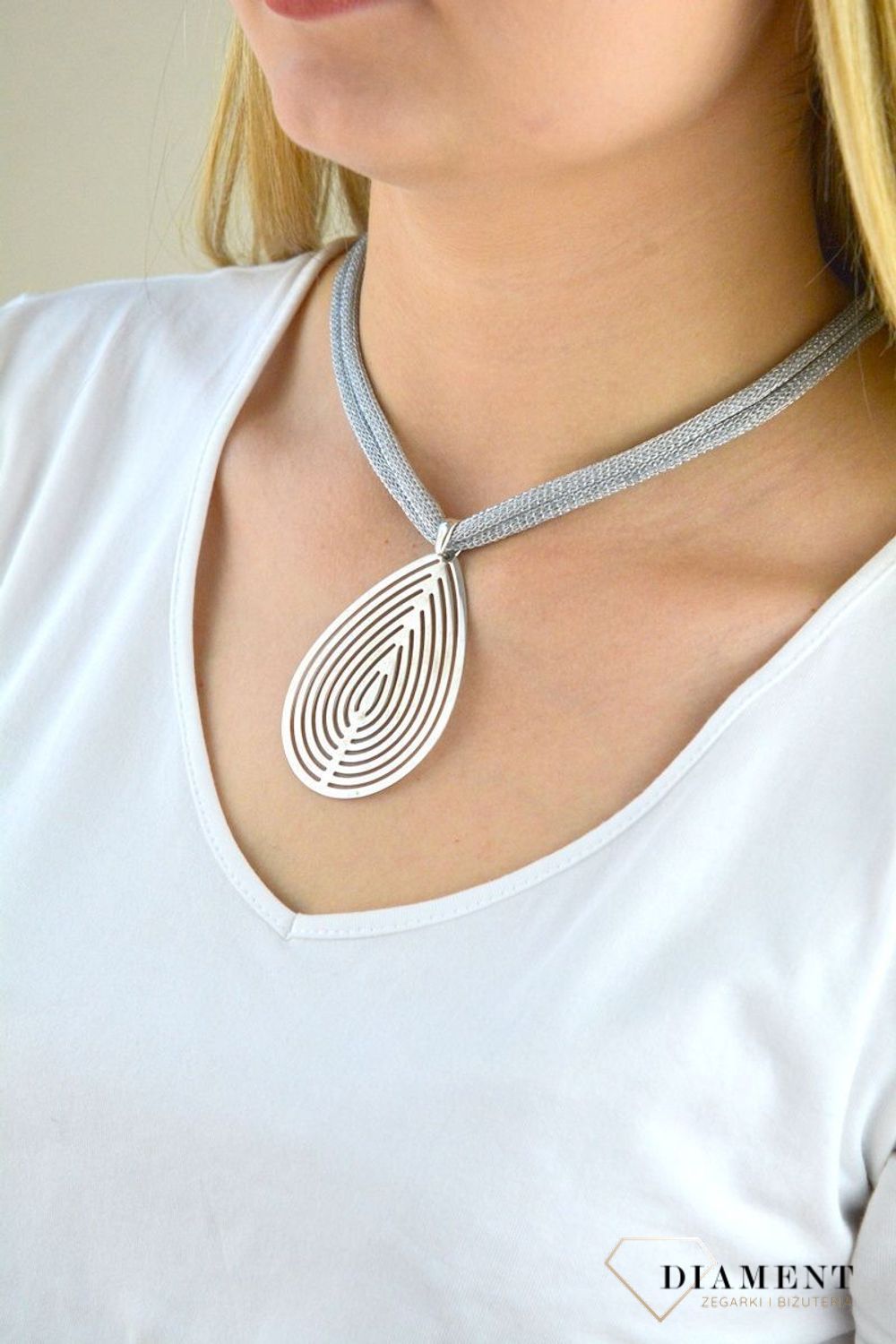 Srebrny naszyjnik 'Srebrna Nitka' DIA-NSZ-5906-925. Naszyjnik srebrny. Naszyjnik srebrna nitka. Naszyjnik srebrny z dużą zawie.jpg
