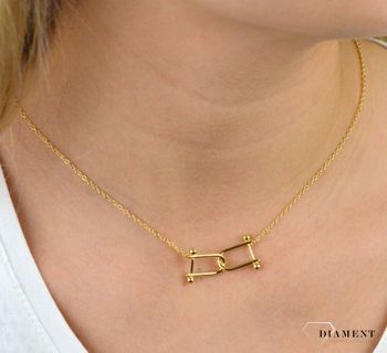 Naszyjnik pozłacany  dwie podkówki  925 DIAMENT DIA-NSZ-5943-925 💎 Niezwykle szykowny naszyjnik wykonany z najwyższej jakości srebra to elegancki dodatek do wielu stylizacji. 💎 (2).JPG