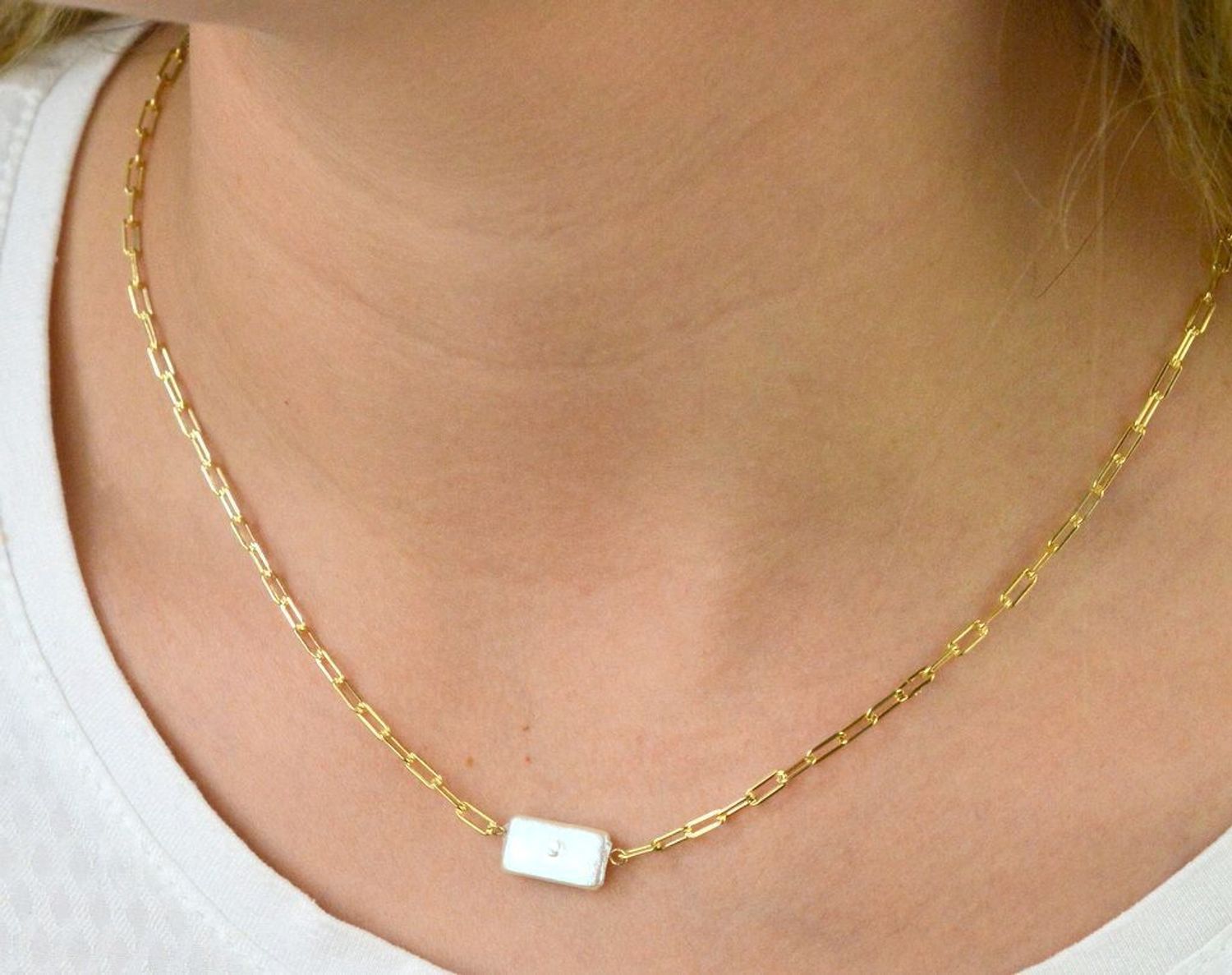 Naszyjnik pozłacany  Oryginalna perła  925 DIAMENT DIA-NSZ-5944-925 💎 Niezwykle szykowny naszyjnik wykonany z najwyższej jakości srebra to elegancki dodatek do wielu stylizacji.jpg