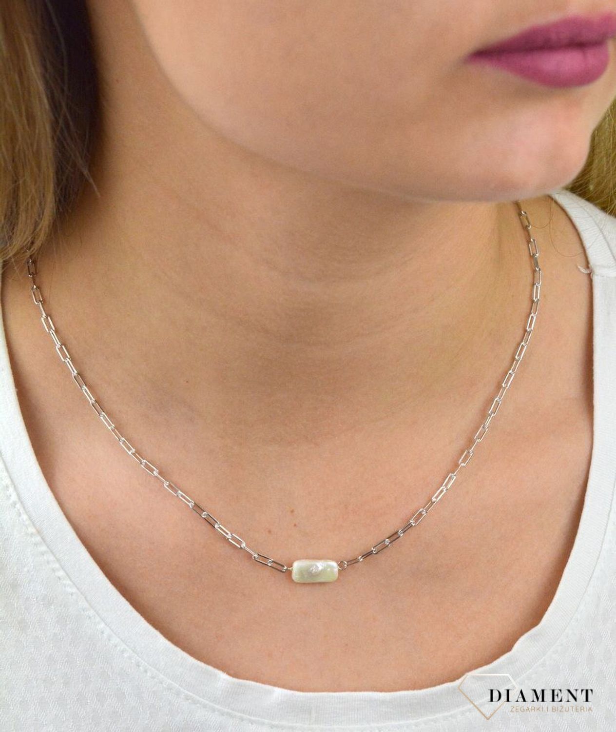 Naszyjnik srebrny  Oryginalna perła  925 DIAMENT DIA-NSZ-5944B-925 💎 Niezwykle szykowny naszyjnik wykonany z najwyższej jakości srebra to elegancki dodatek do wielu stylizacji. 💎.jpg