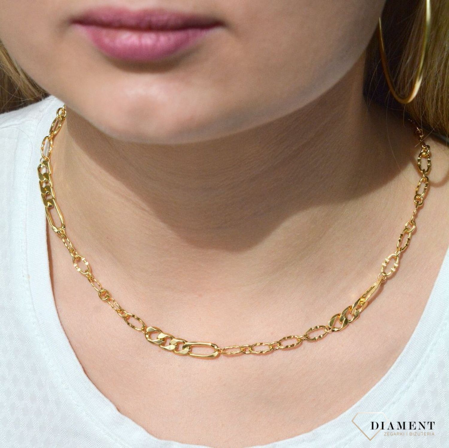 Naszyjnik srebrny pozłacany  Nowoczesne połączenie  925 DIAMENT DIA-NSZ-5948-925. 💎 Niezwykle szykowny naszyjnik wykonany z najwyższej jakości srebra to elegancki dodatek do wielu sty.jpg