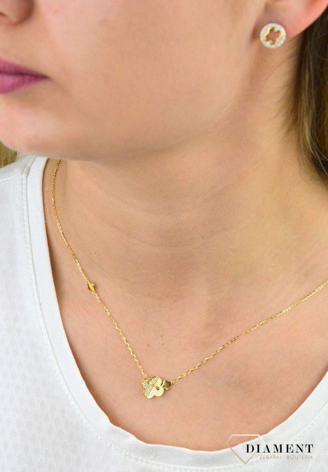 Naszyjnik pozłacany  Olśniewająca koniczynka  925 DIAMENT DIA-NSZ-5952-925 💎 Niezwykle szykowny naszyjnik wykonany z najwyższej jakości srebra to elegancki dodatek do wiel.jpg